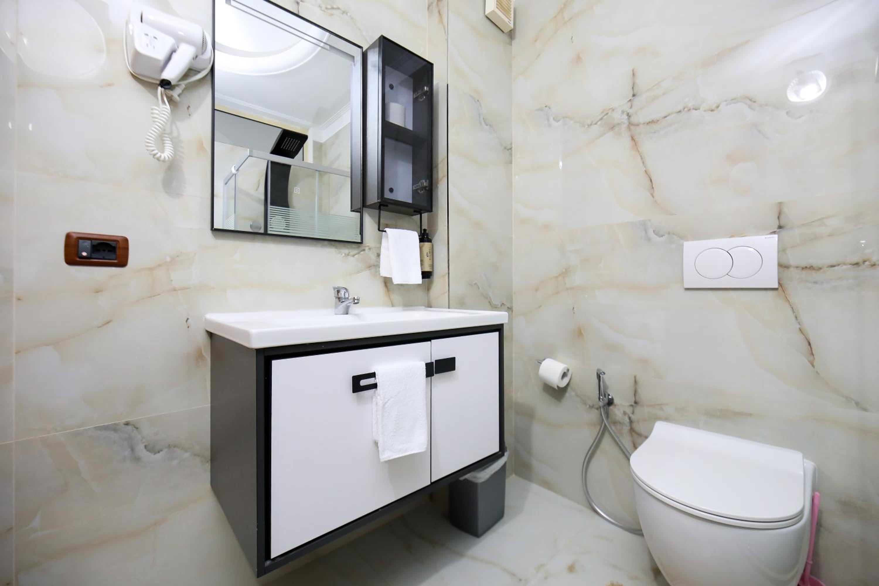 Noa Apartments