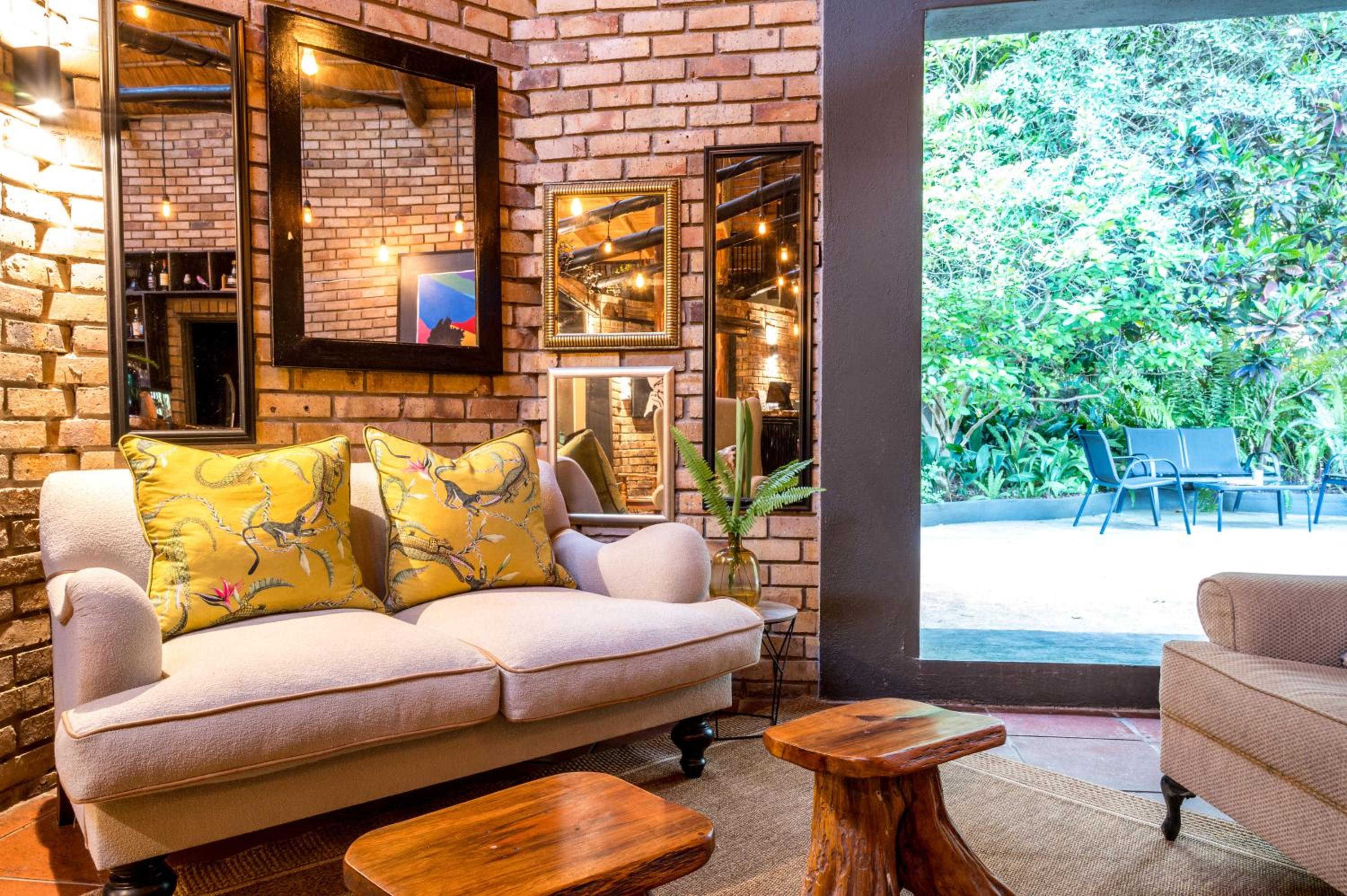 Sunbirds Oasis Lodge