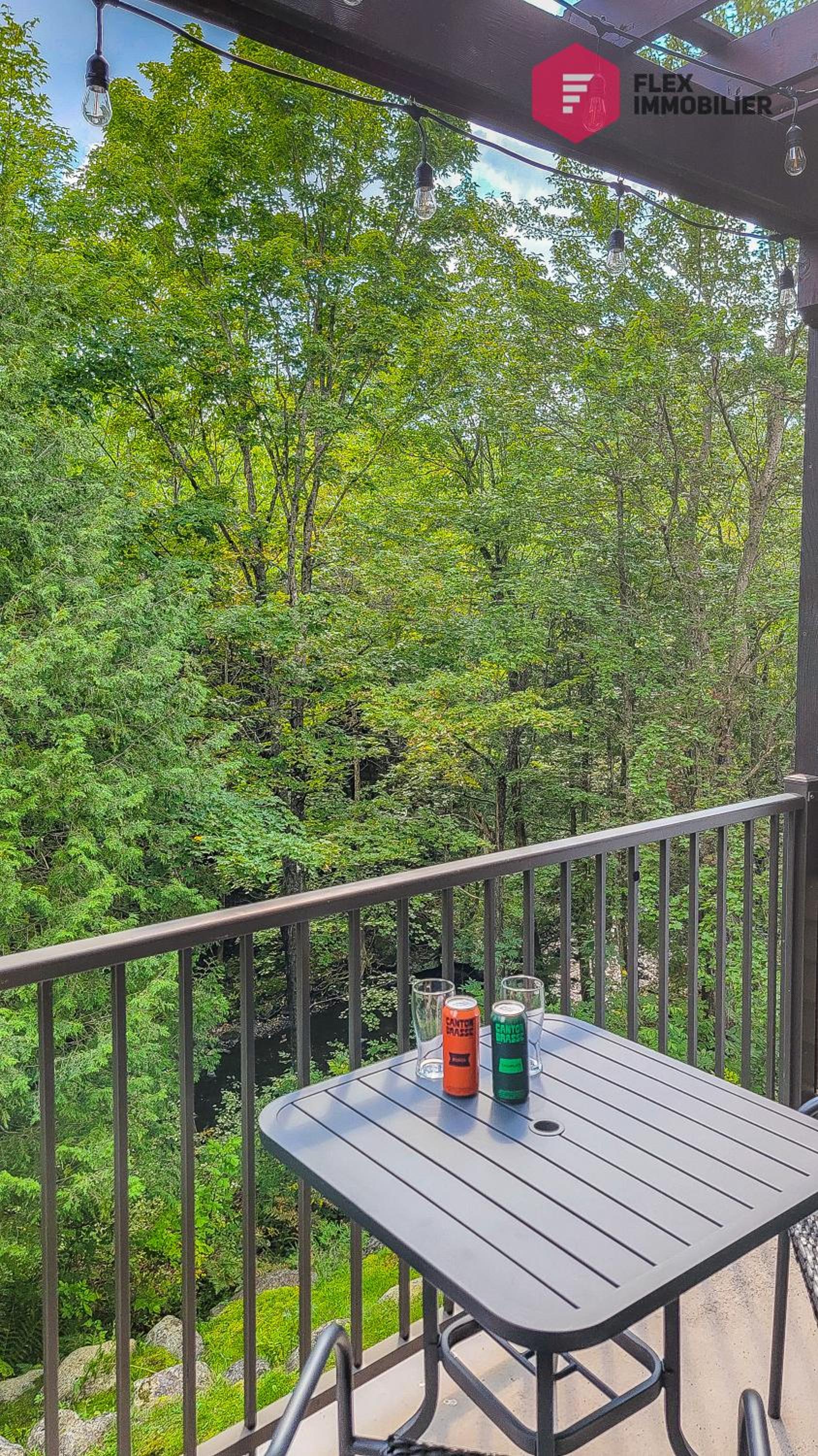 Sunday at the Cherry River / Orford-Magog Getaway