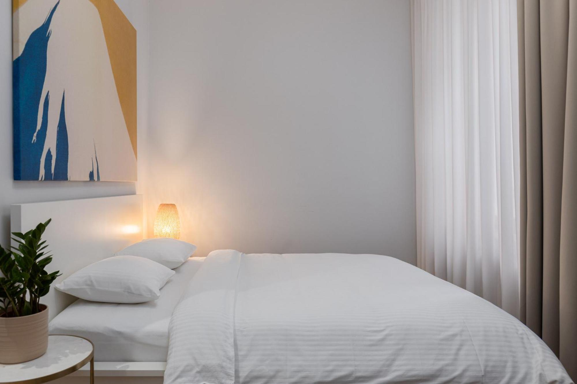 S6 Old Town Apartments