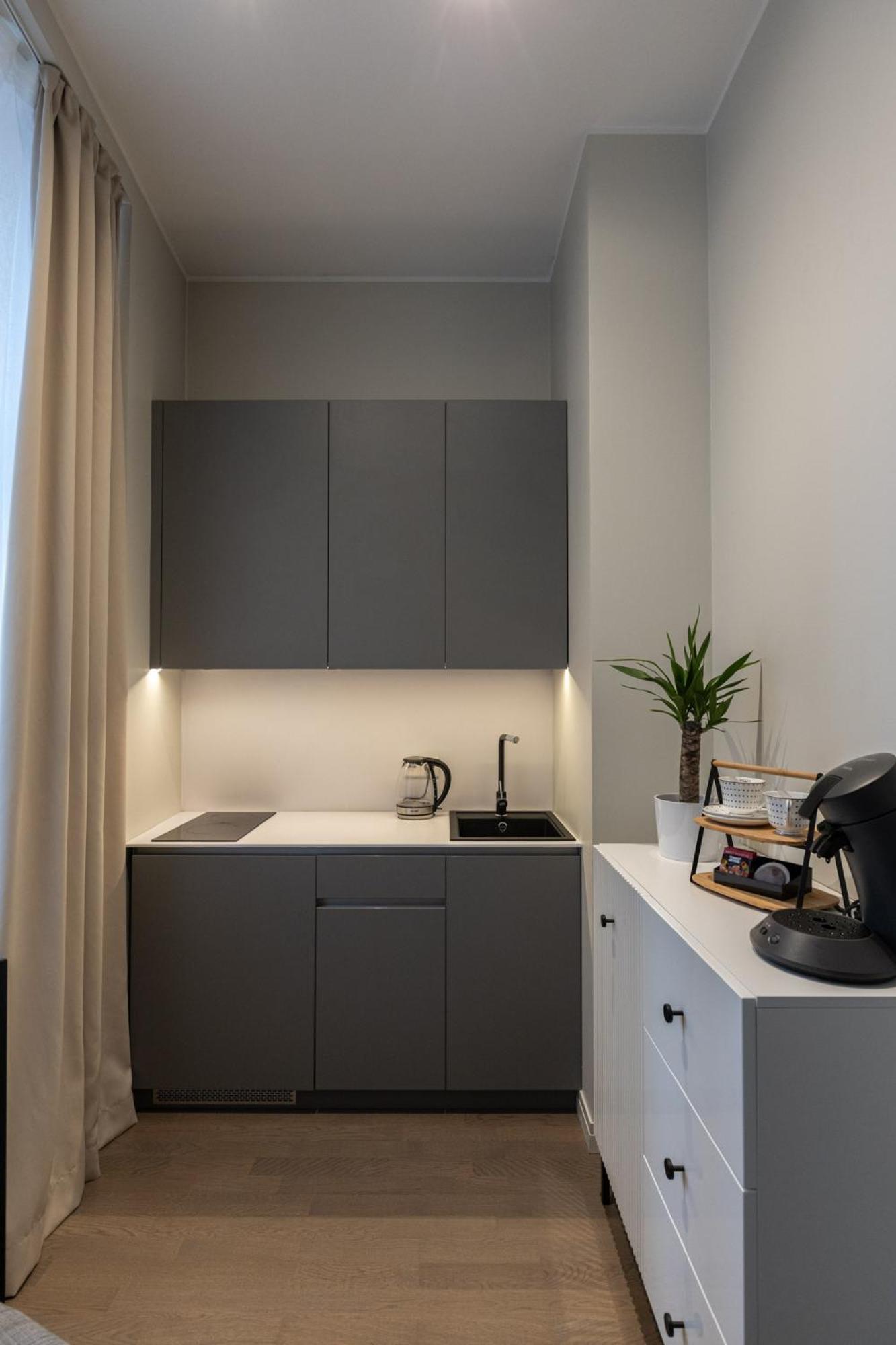 S6 Old Town Apartments