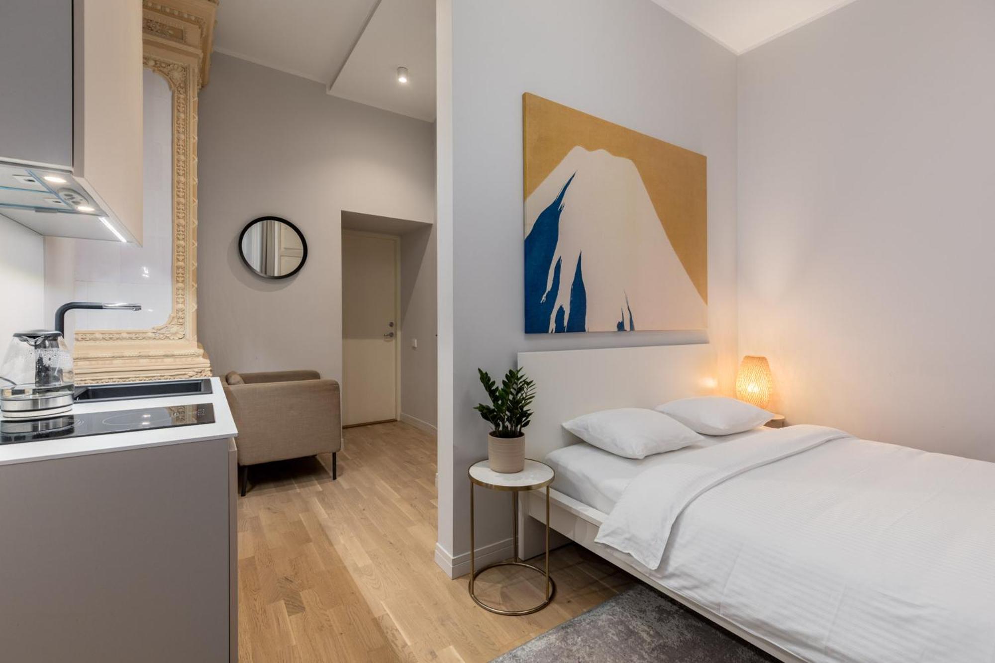 S6 Old Town Apartments