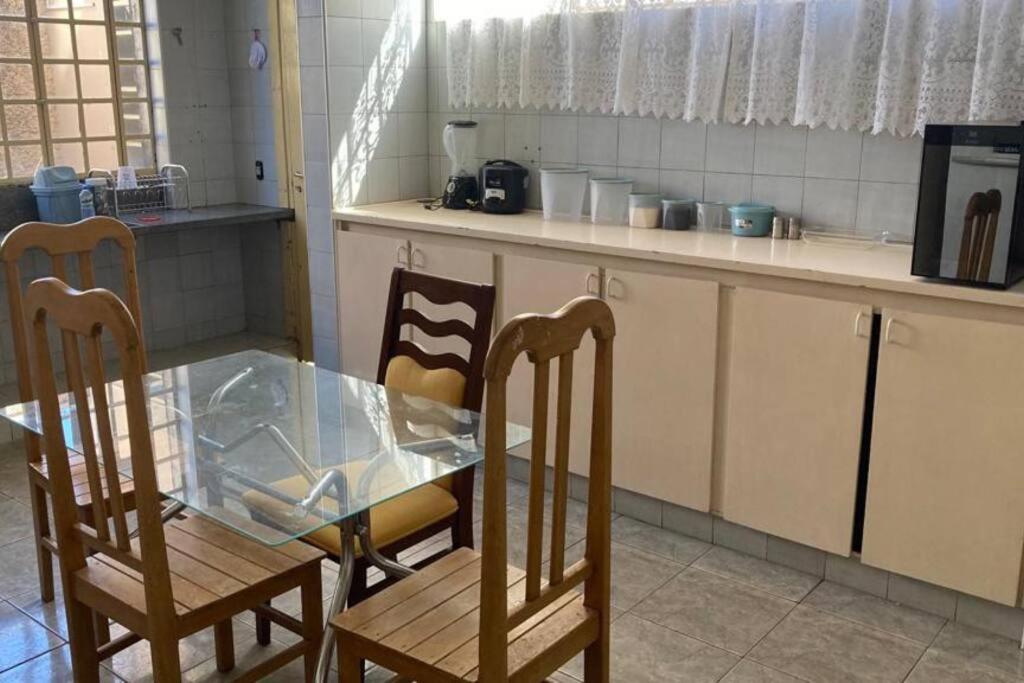 Solar dos Costais: casa com 4 suítes climatizadas