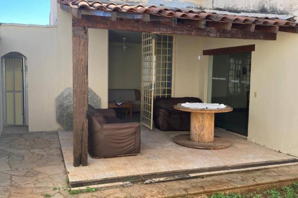 Solar dos Costais: casa com 4 suítes climatizadas
