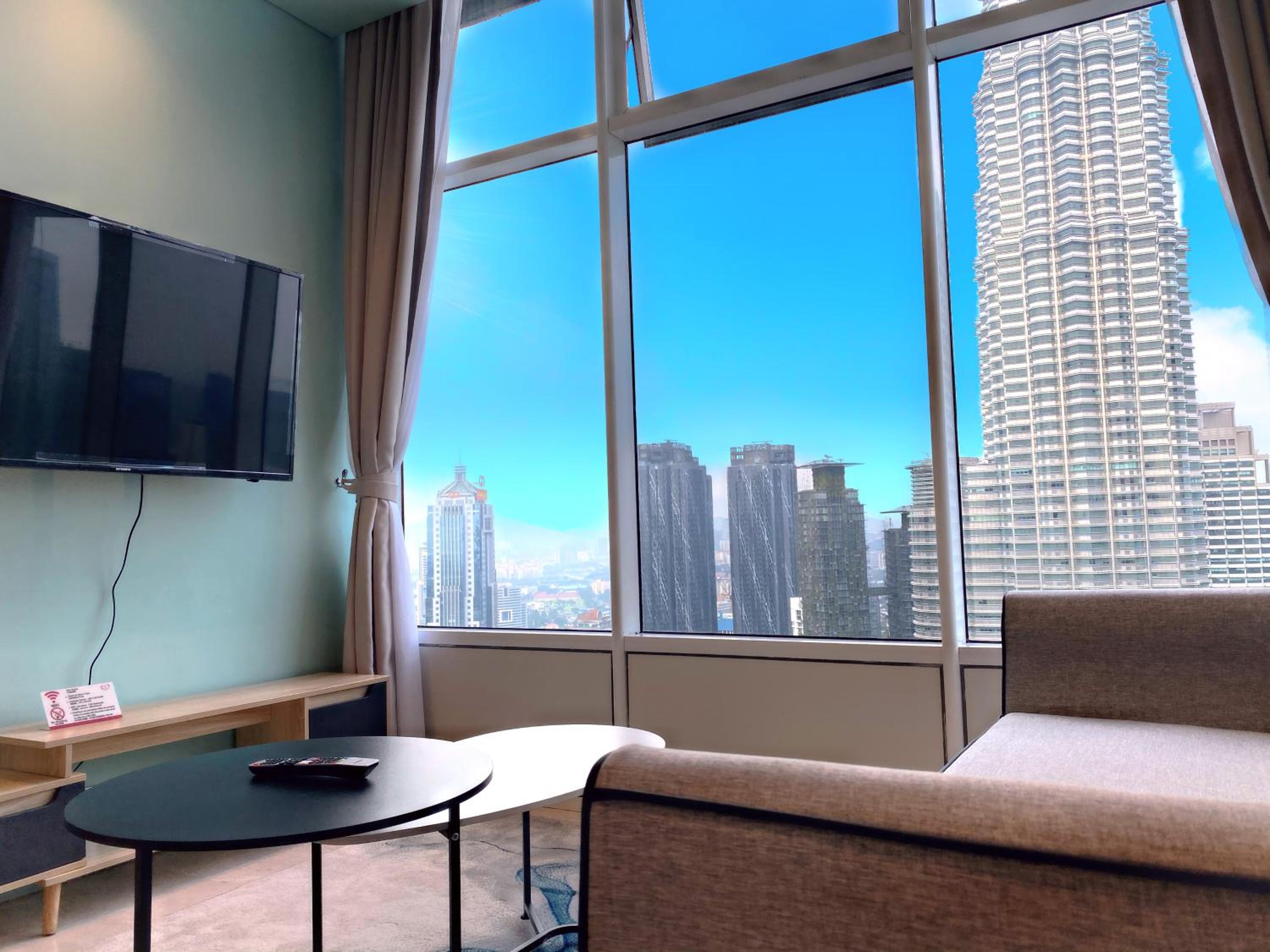 Sky Suites KLCC By Home Stay