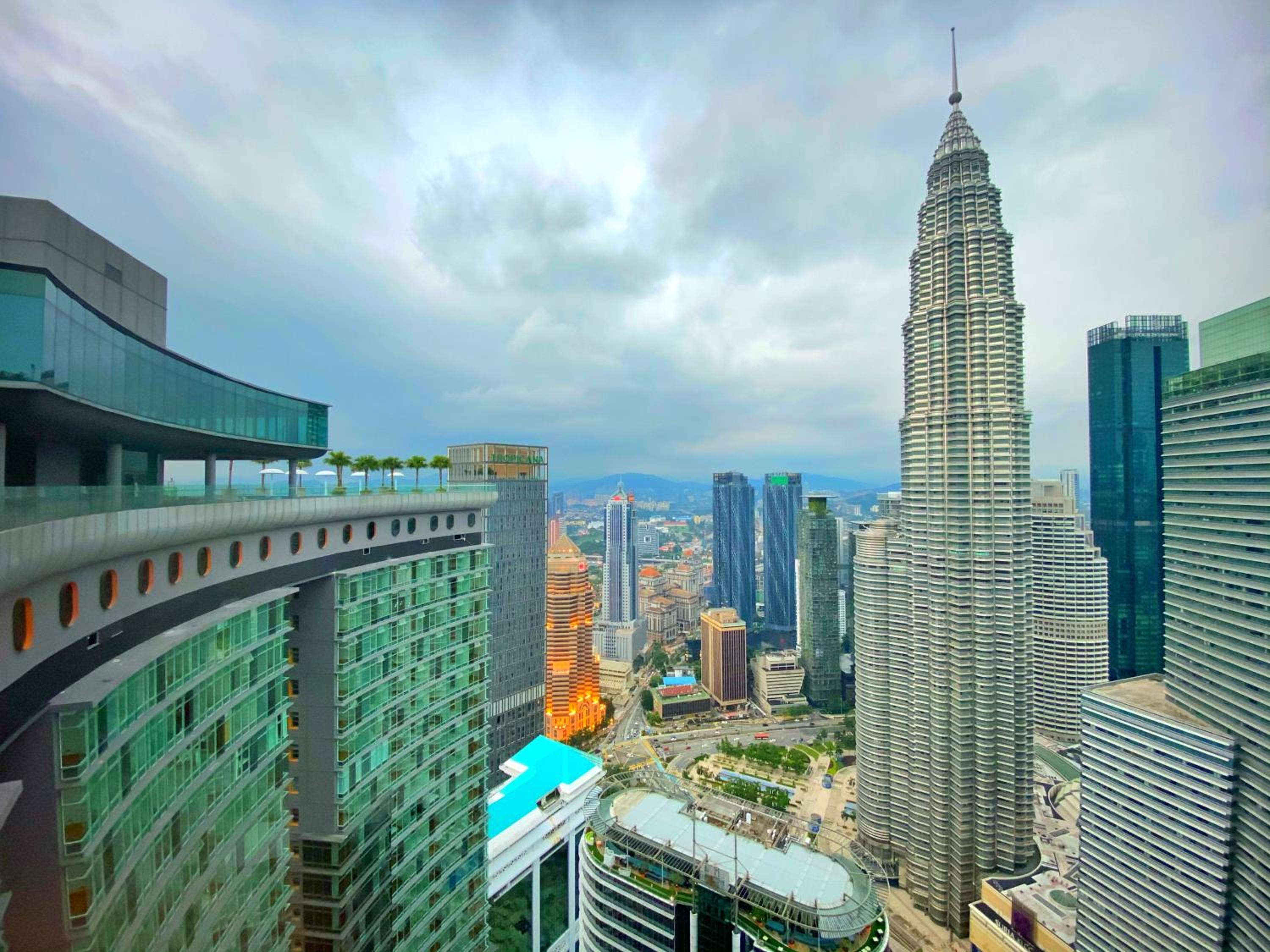 Sky Suites KLCC By Home Stay