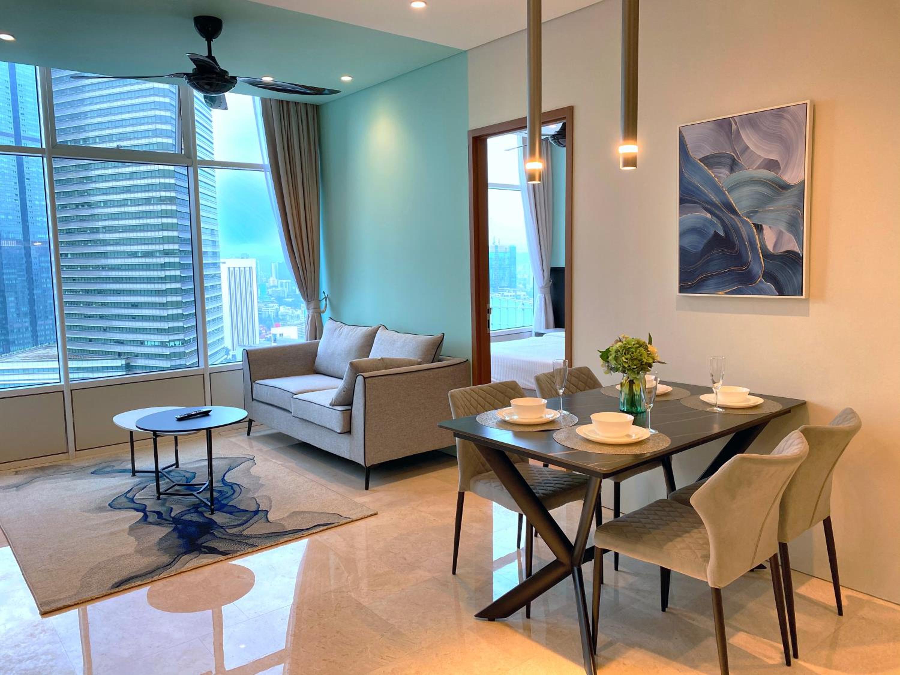 Sky Suites KLCC By Home Stay