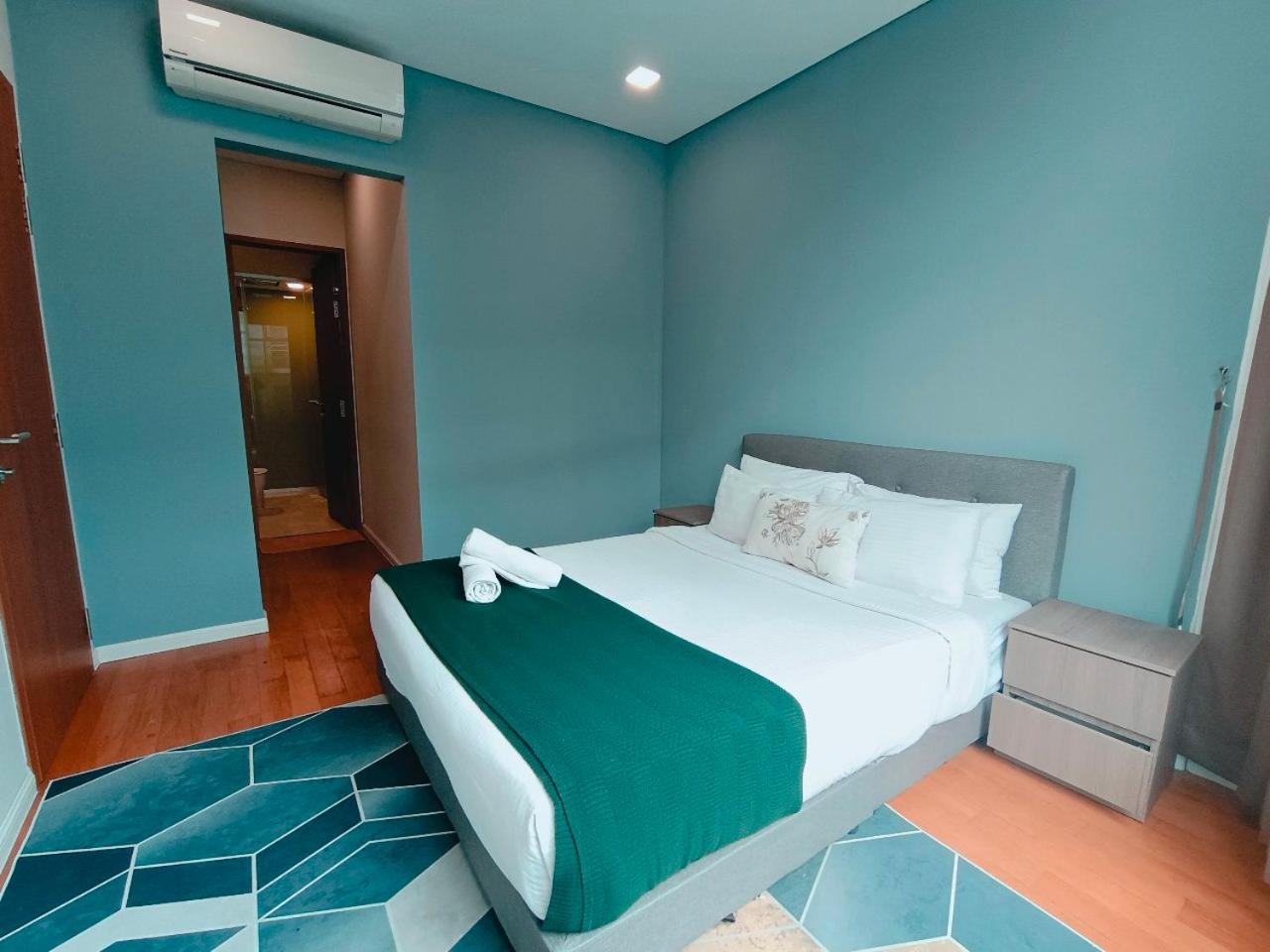 Sky Suites KLCC By Home Stay