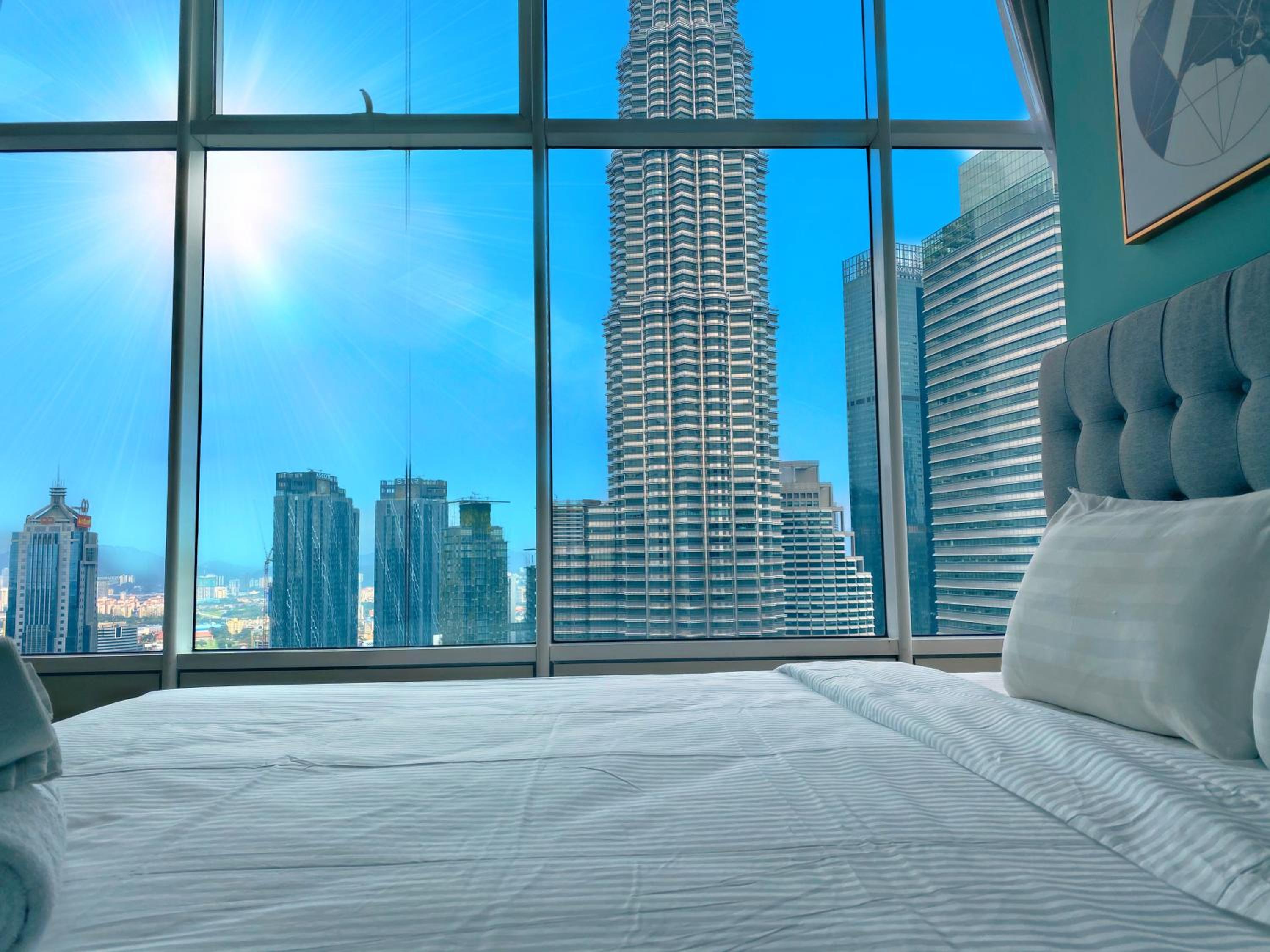 Sky Suites KLCC By Home Stay