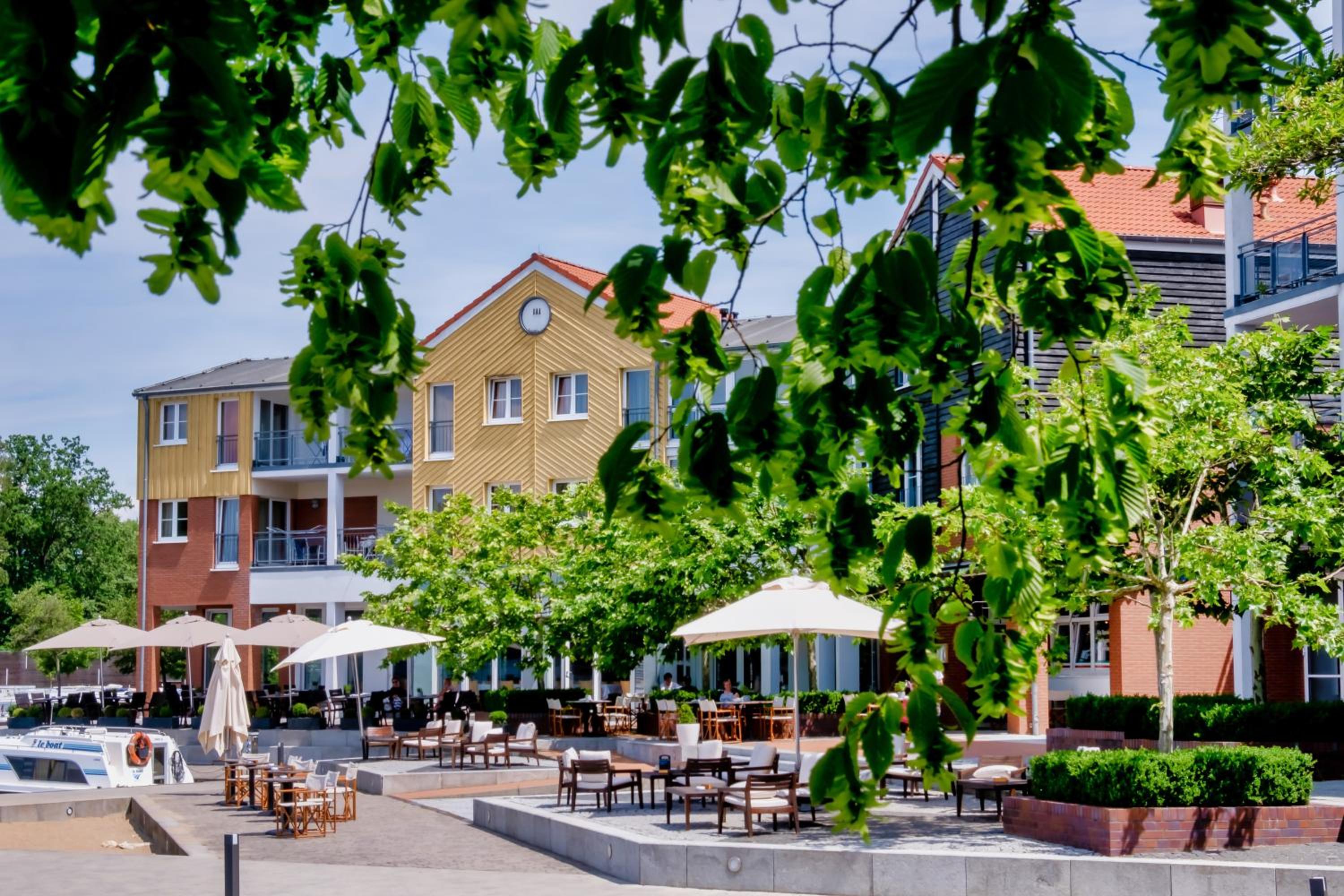 Sunday Resort Marina Wolfsbruch - Familienapartments