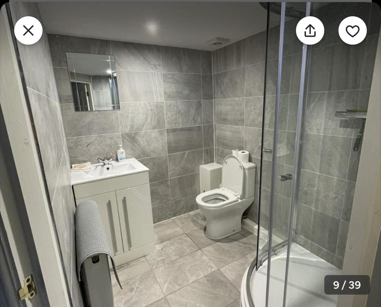 1 Hatton house 2 bedroom 2 bathroom spacious basement flat view 3