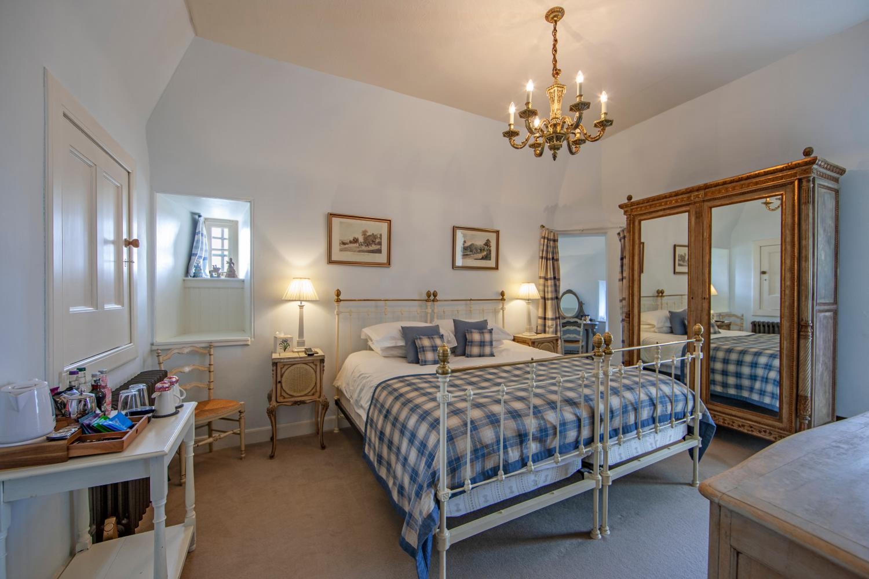 Barcaldine Castle view 4