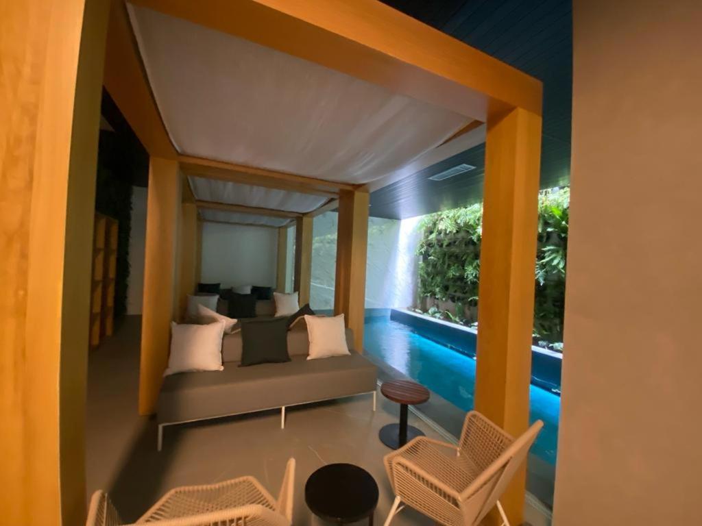 Apartamento ao lado metrô Vl. Mariana