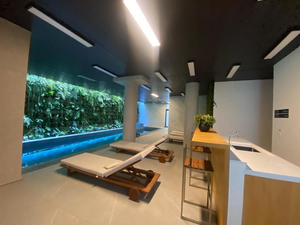 Apartamento ao lado metrô Vl. Mariana