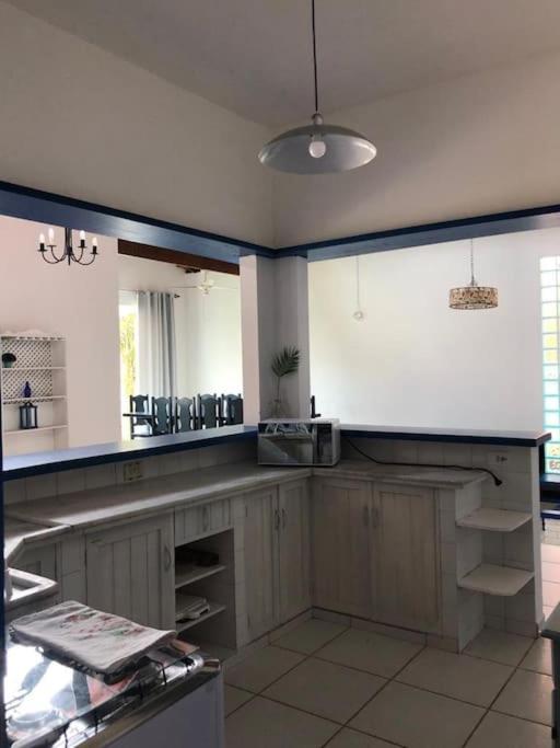 Aconchegante casa a 500 m da praia!