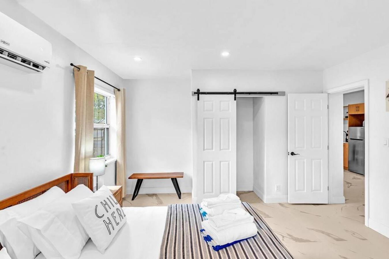 1941 Washington 1 Stunning newly updated apartment view 3