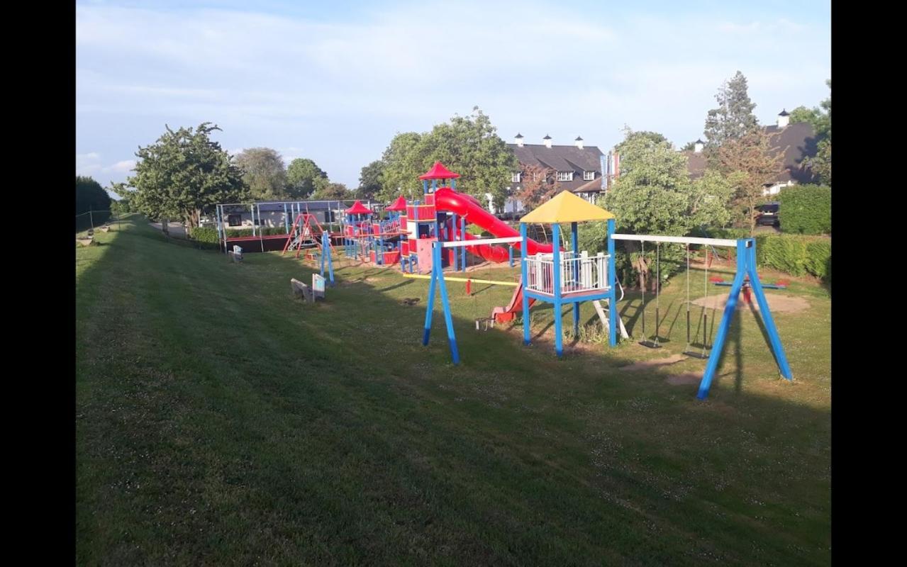 Chalet Olive im Park De Veerstal