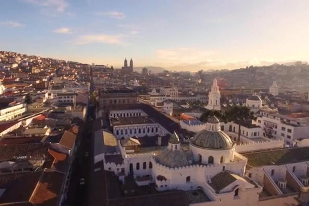 Hermoso departamento en Centro Histórico Quito