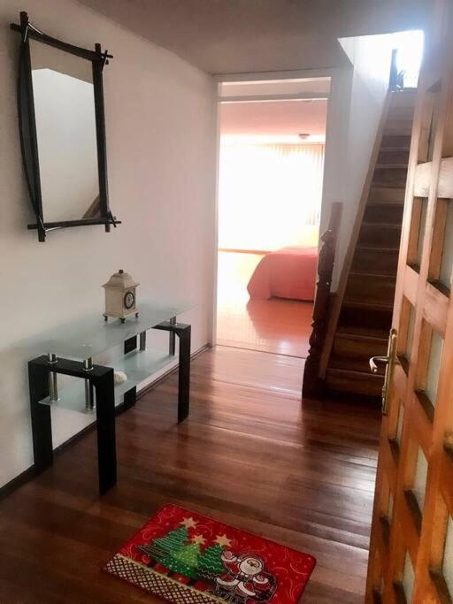 Hermoso departamento en Centro Histórico Quito