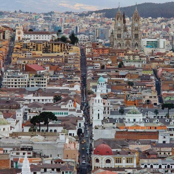 Hermoso departamento en Centro Histórico Quito