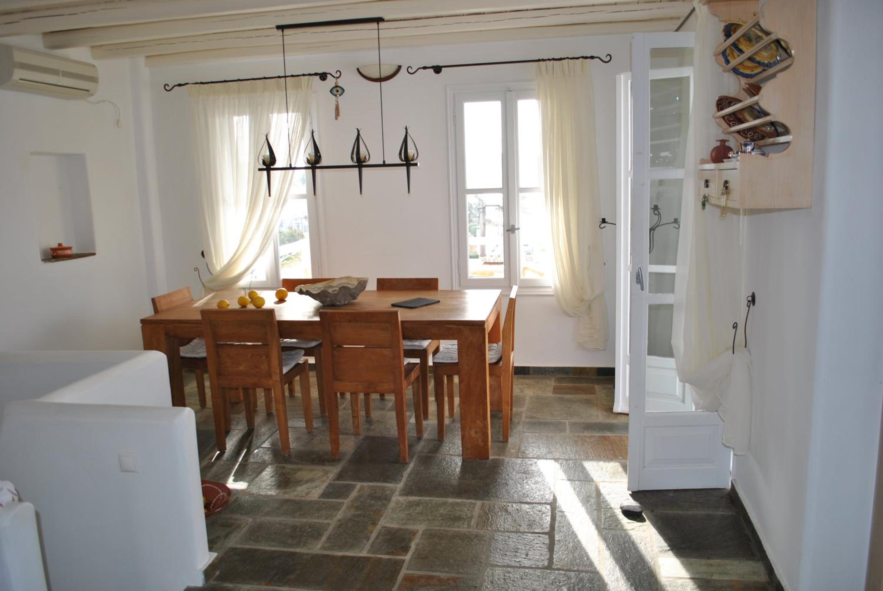 Pénde Traditional Villas