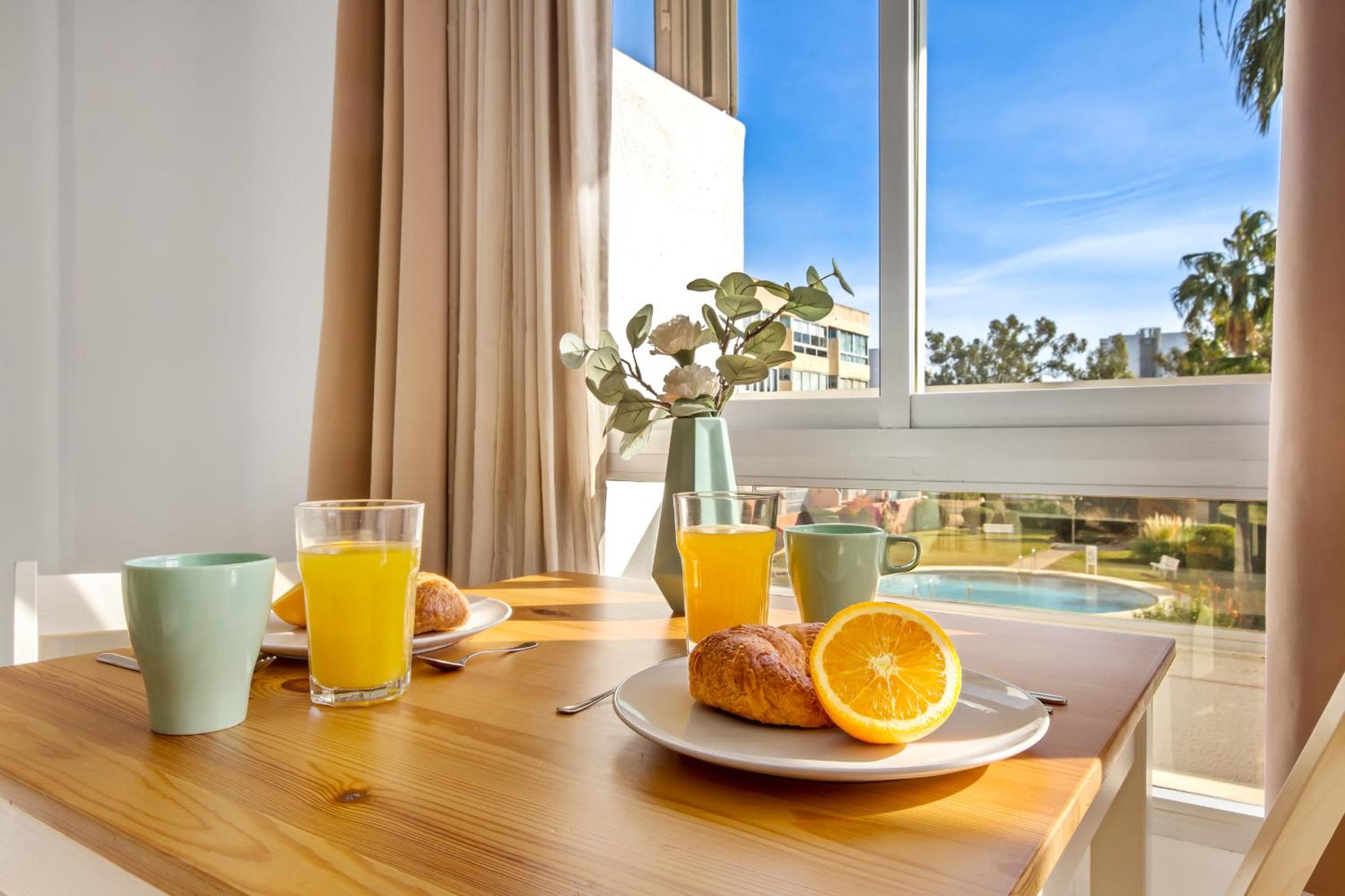 Vistamarina A201 by IVI Real Estate view 4
