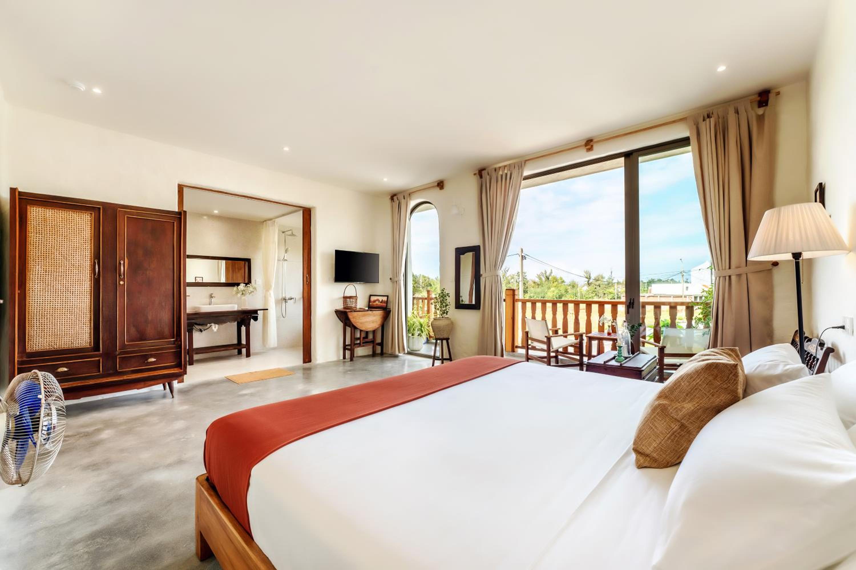 Molila Villa Hoi An by Class6 view 3