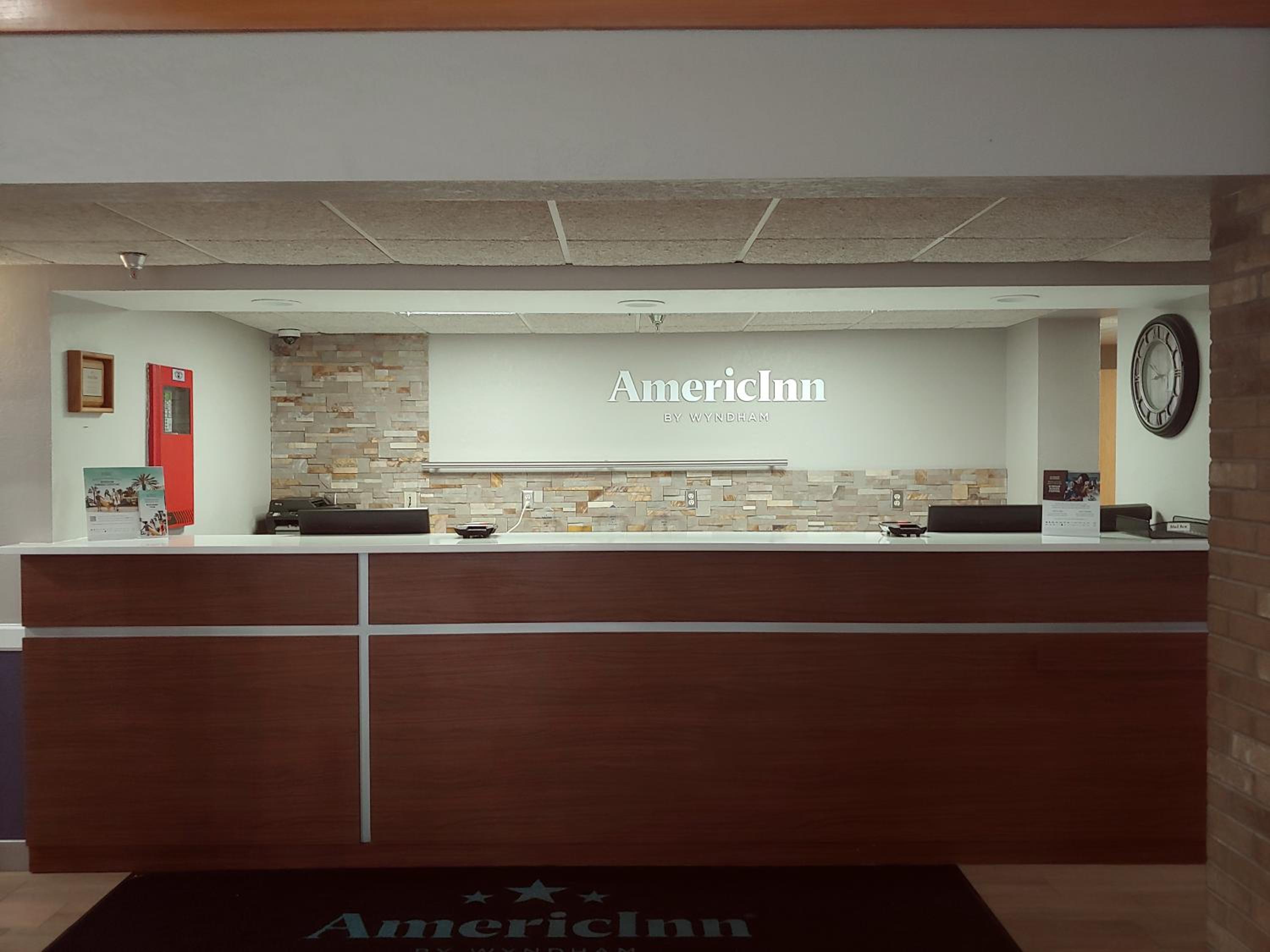 AmericInn by Wyndham Dickinson view 4
