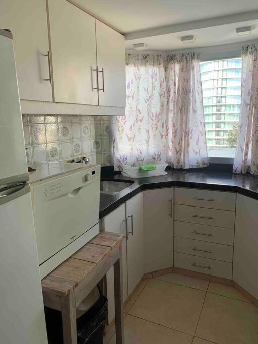 Departamento Entero en Piso 6 enfrente al Shopping view 5