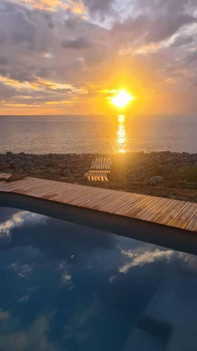 Le Meloi cottage chaleureux avec piscine et plage view 5