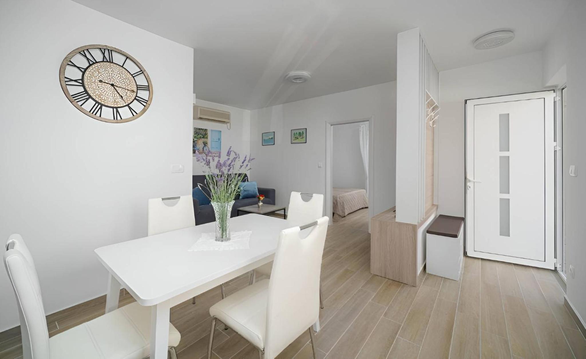 NEW! Pool Holiday House 2+1 in Vodice