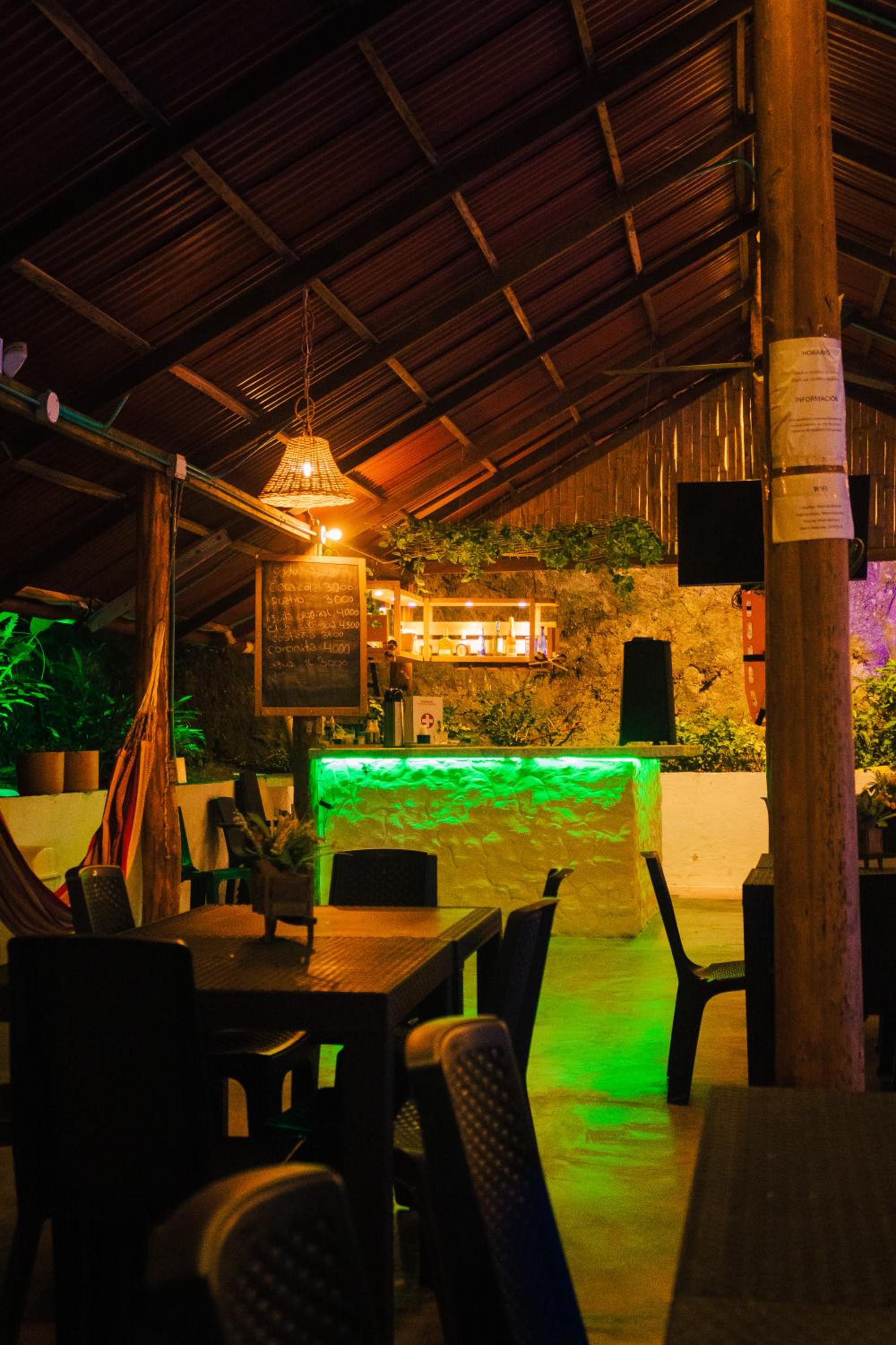 Cabañas Orlando y Más Na' Tayrona