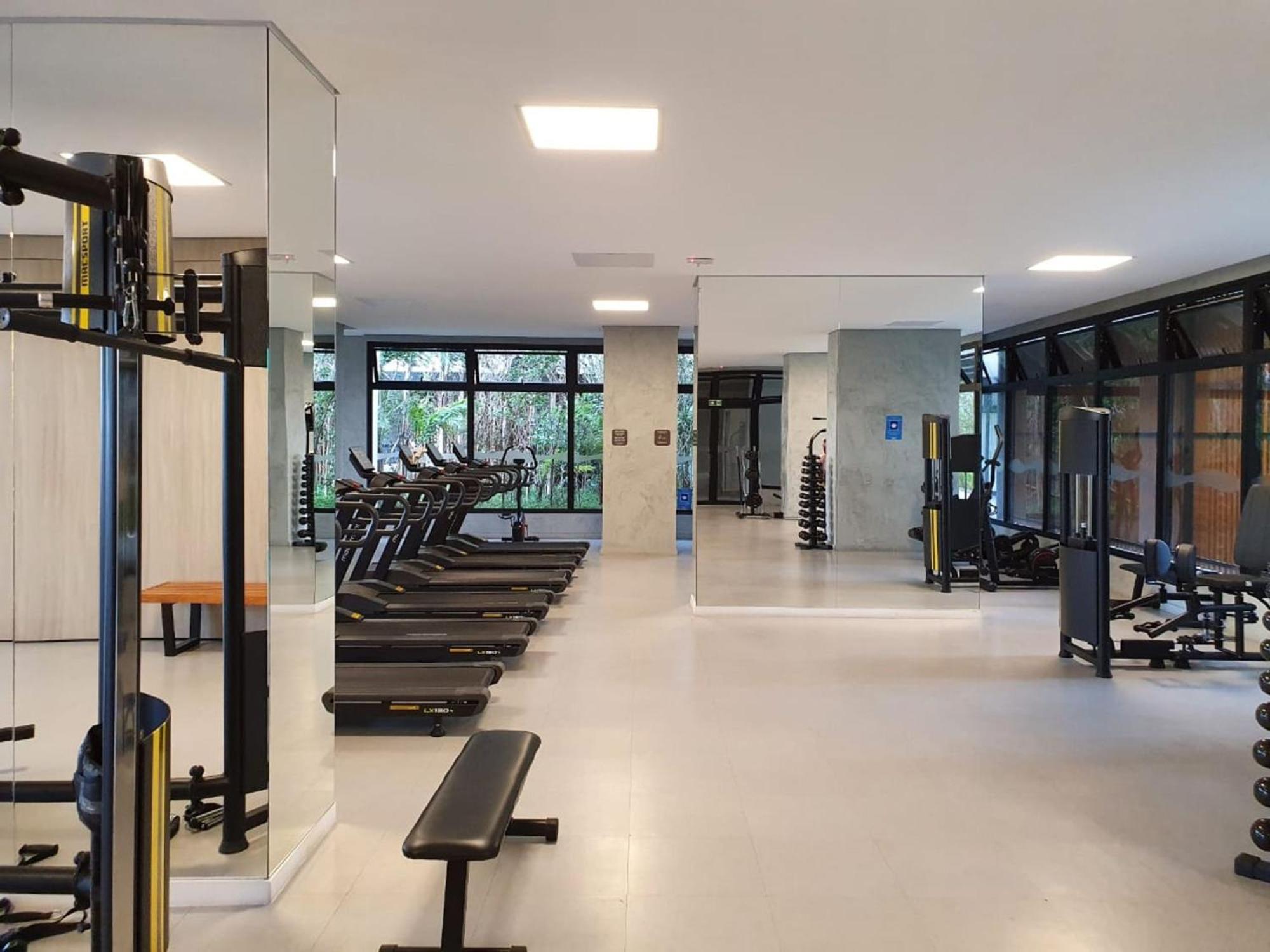 Resort, Piscina e Natureza em SP