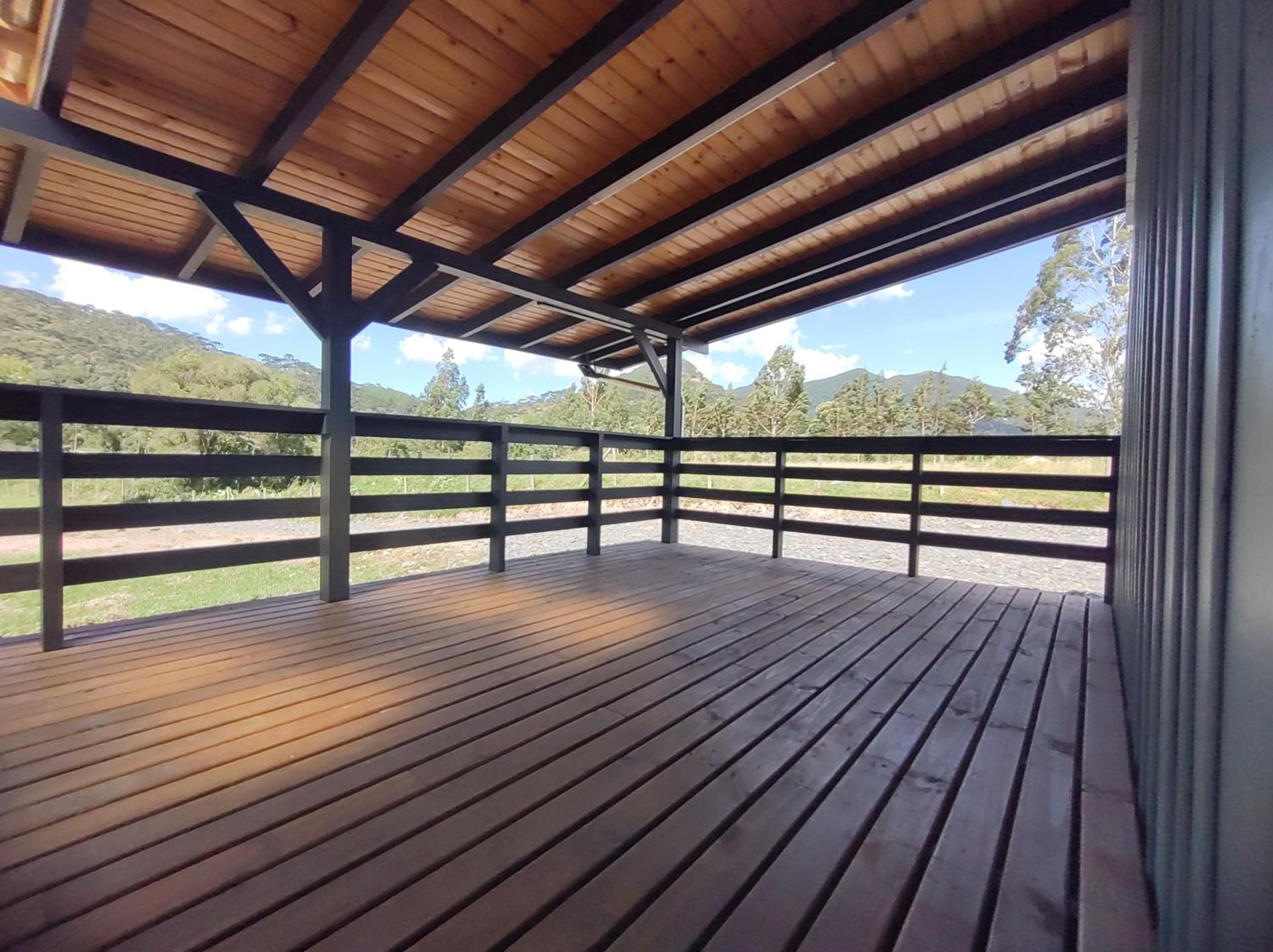 Casa Alto Canoas