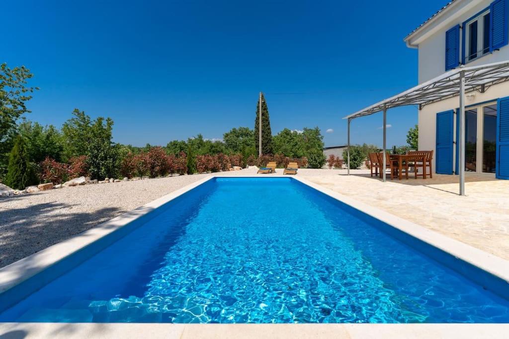Villa Shana view 2