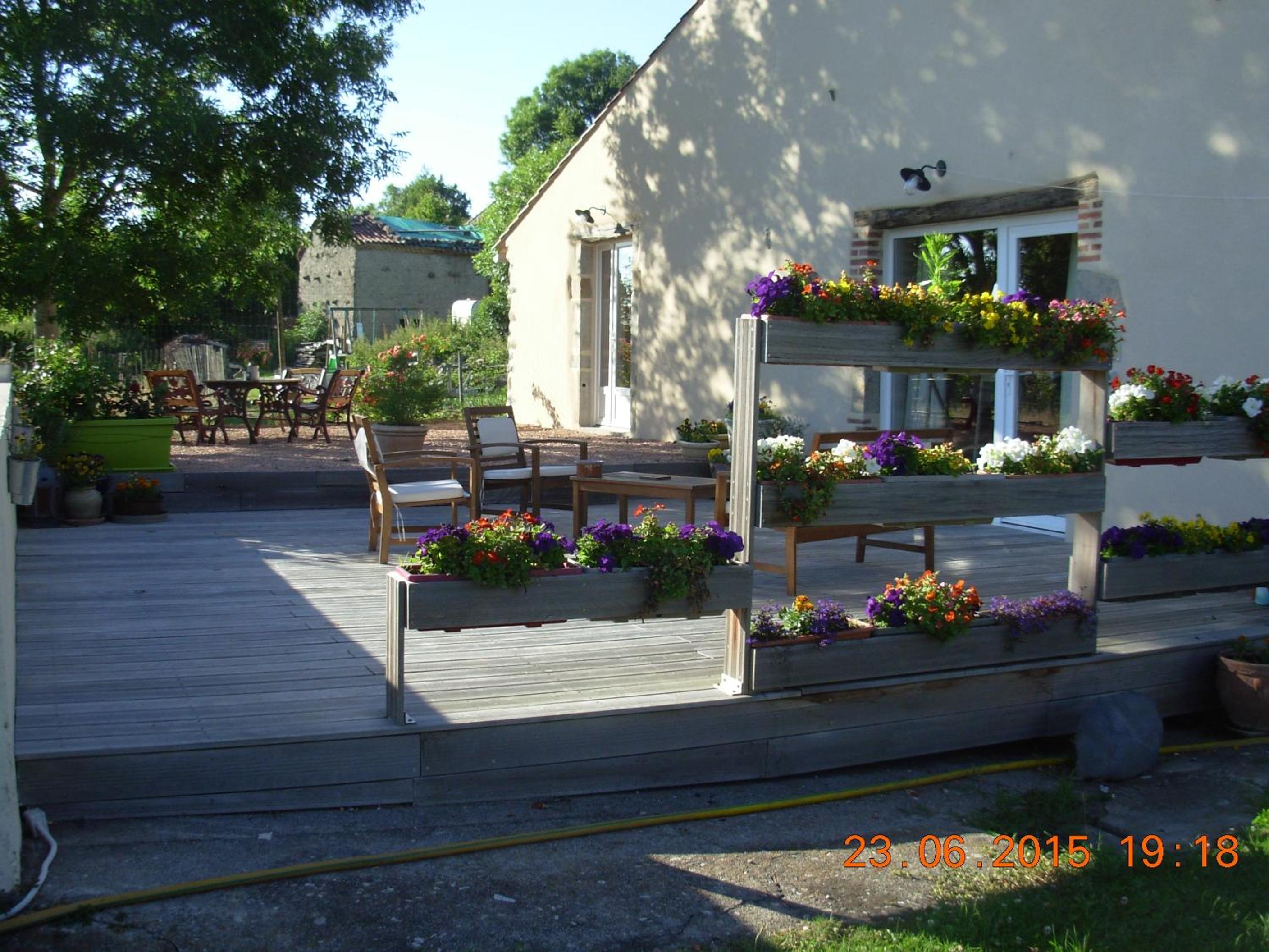 Le Jardin des Pierres Brunes