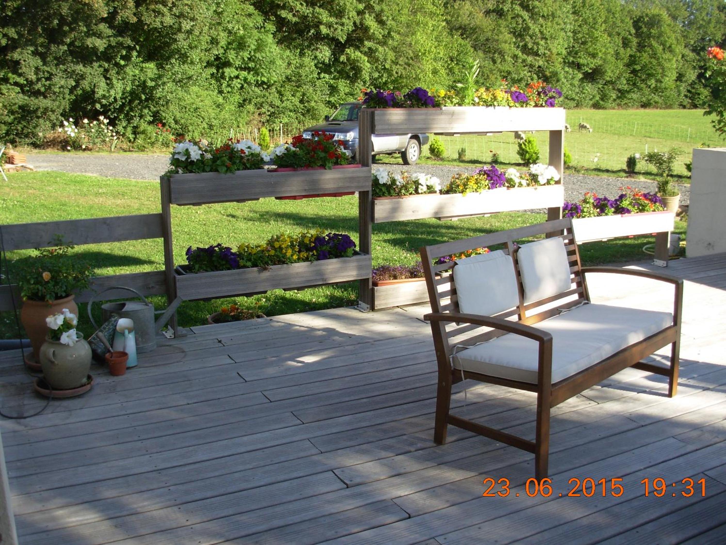 Le Jardin des Pierres Brunes