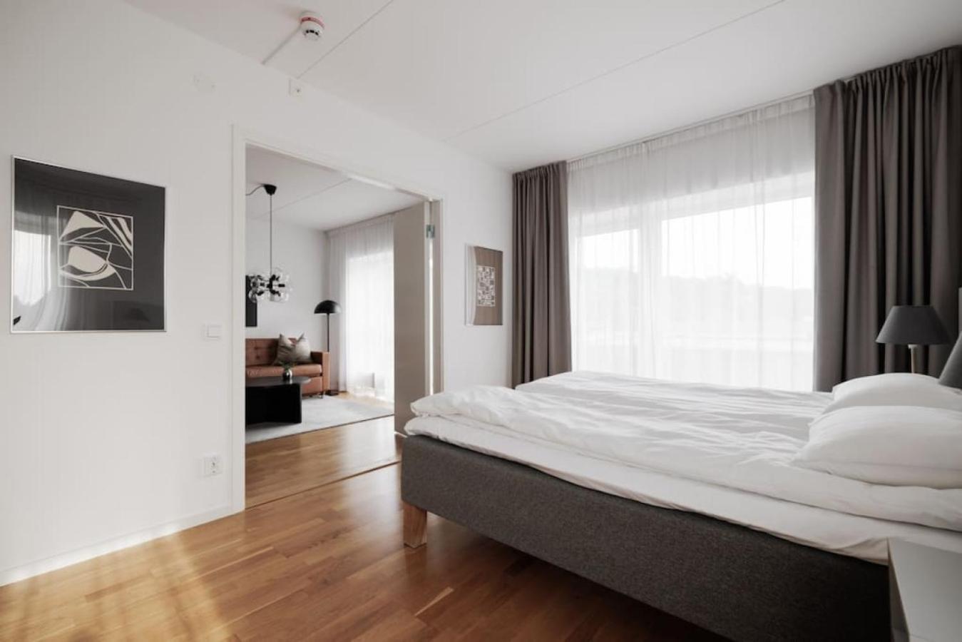 Contemporary 2-BR with Workspace