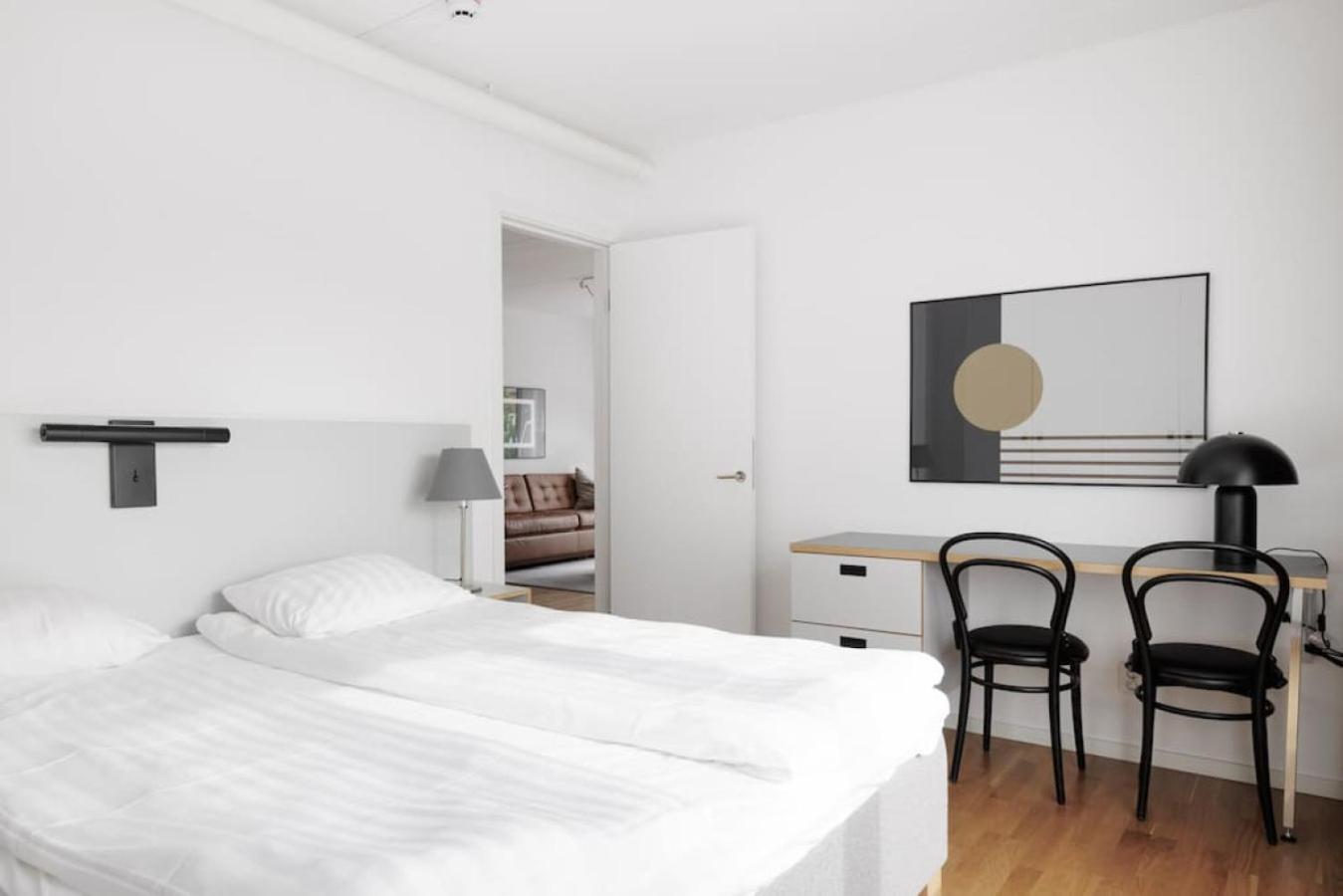 Contemporary 2-BR with Workspace