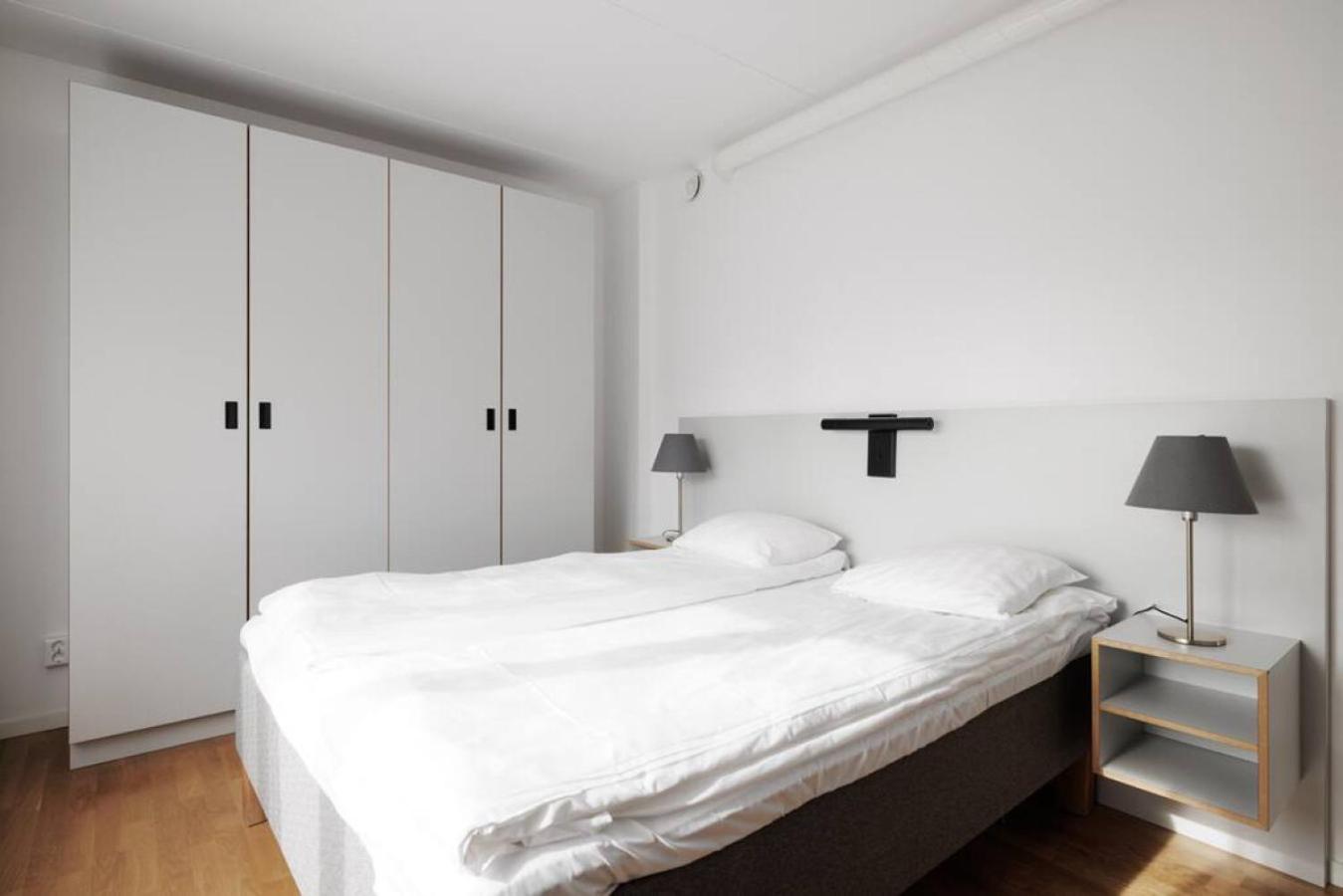 Contemporary 2-BR with Workspace