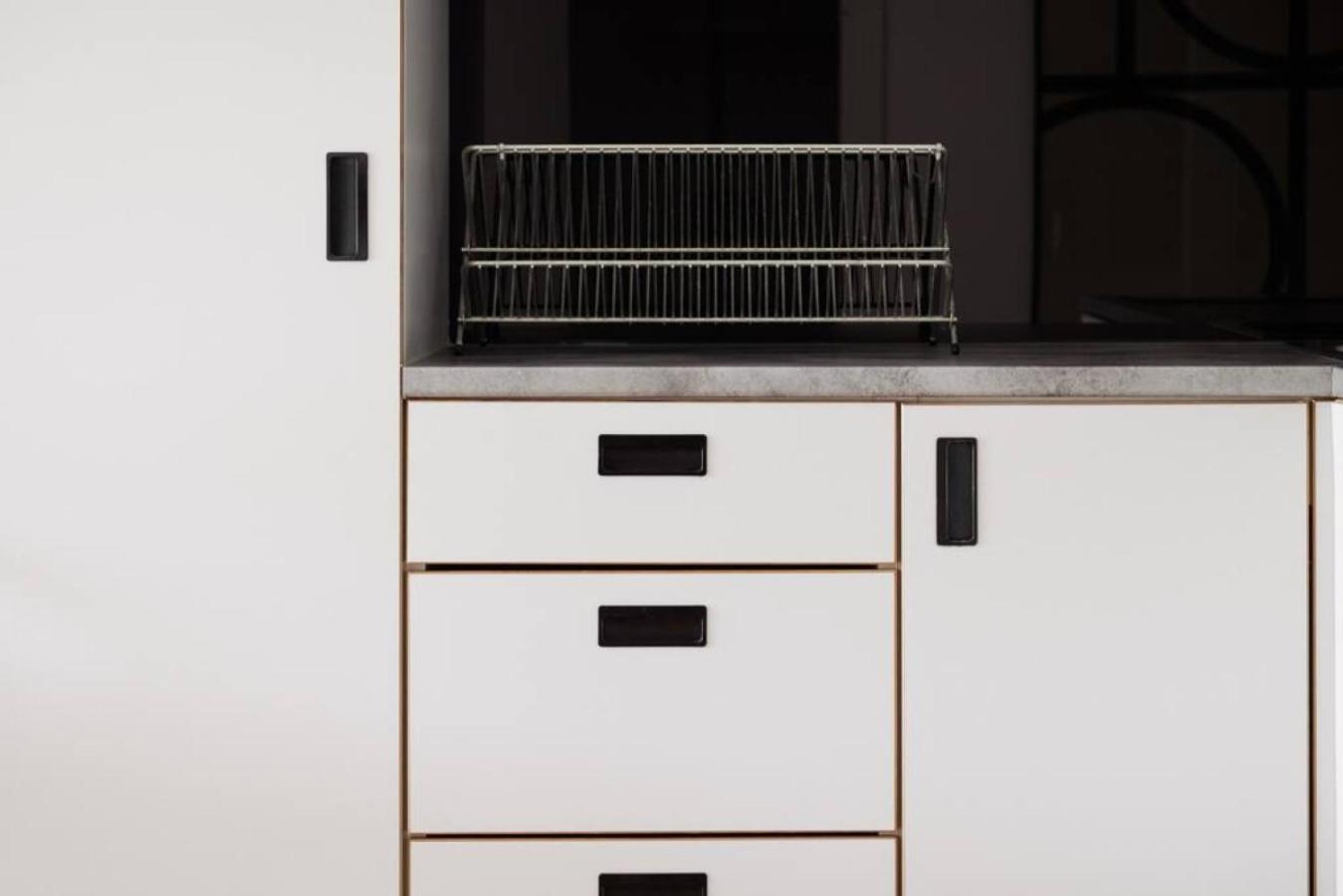 Modern City Retreat w. workspace
