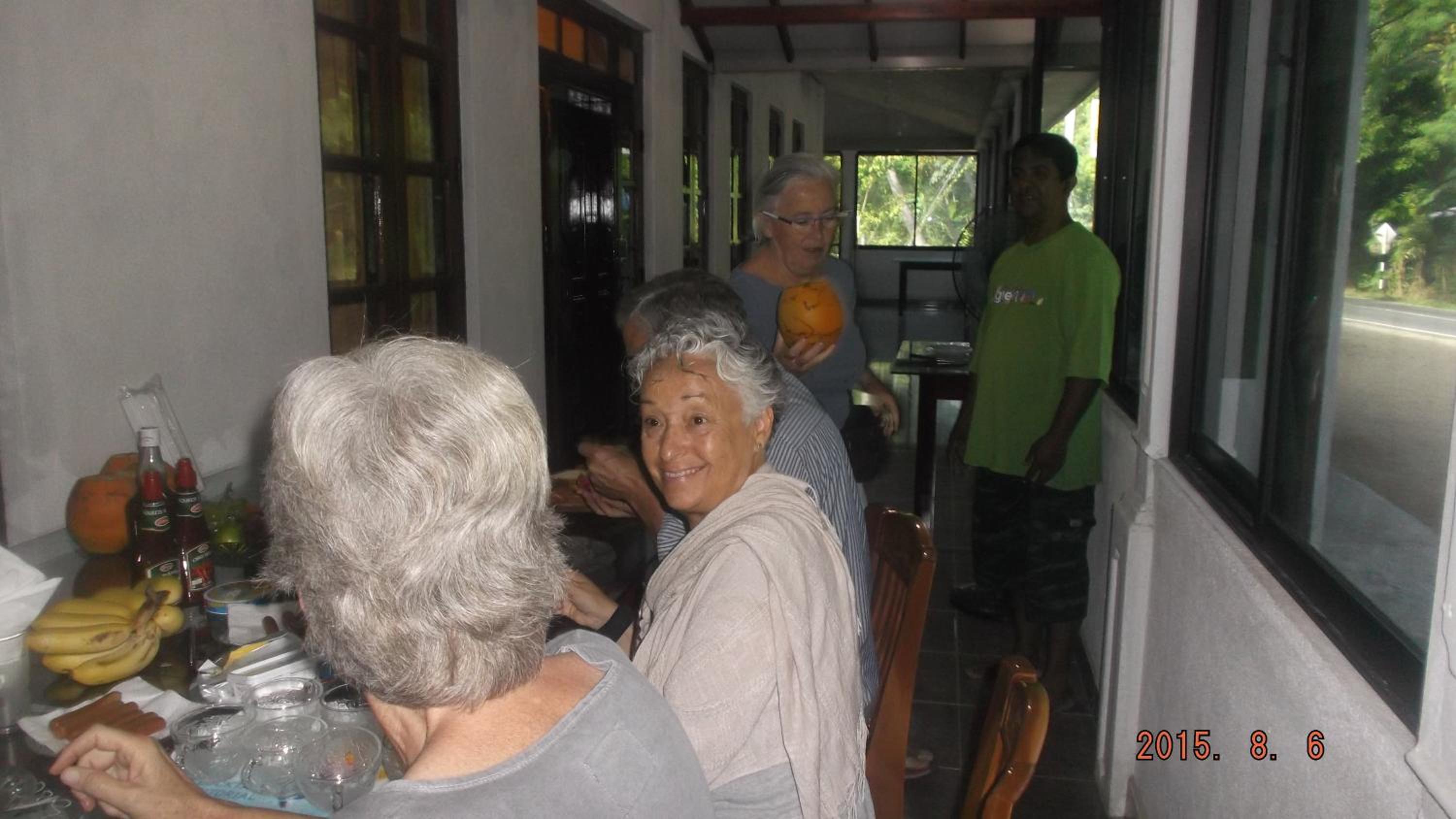 Anura Guest Inn