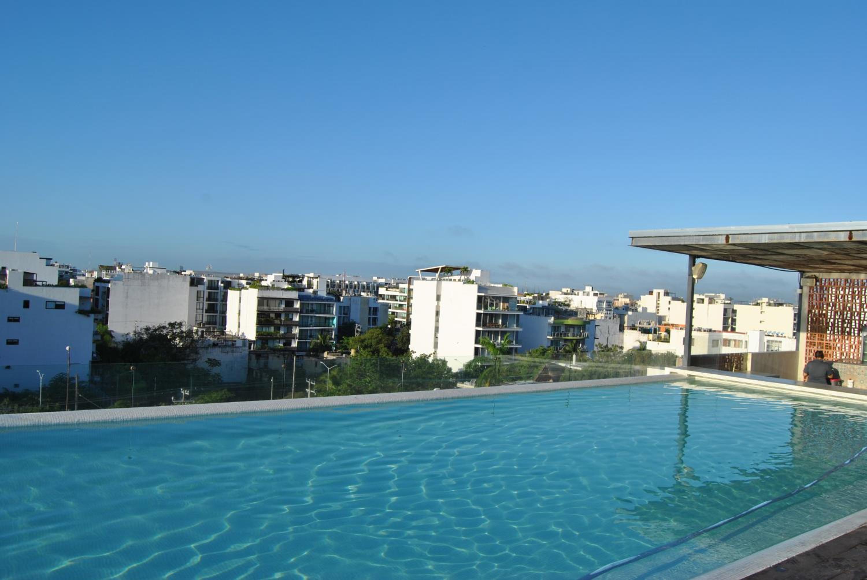 MACONDO QUINTA AVENIDA view 3