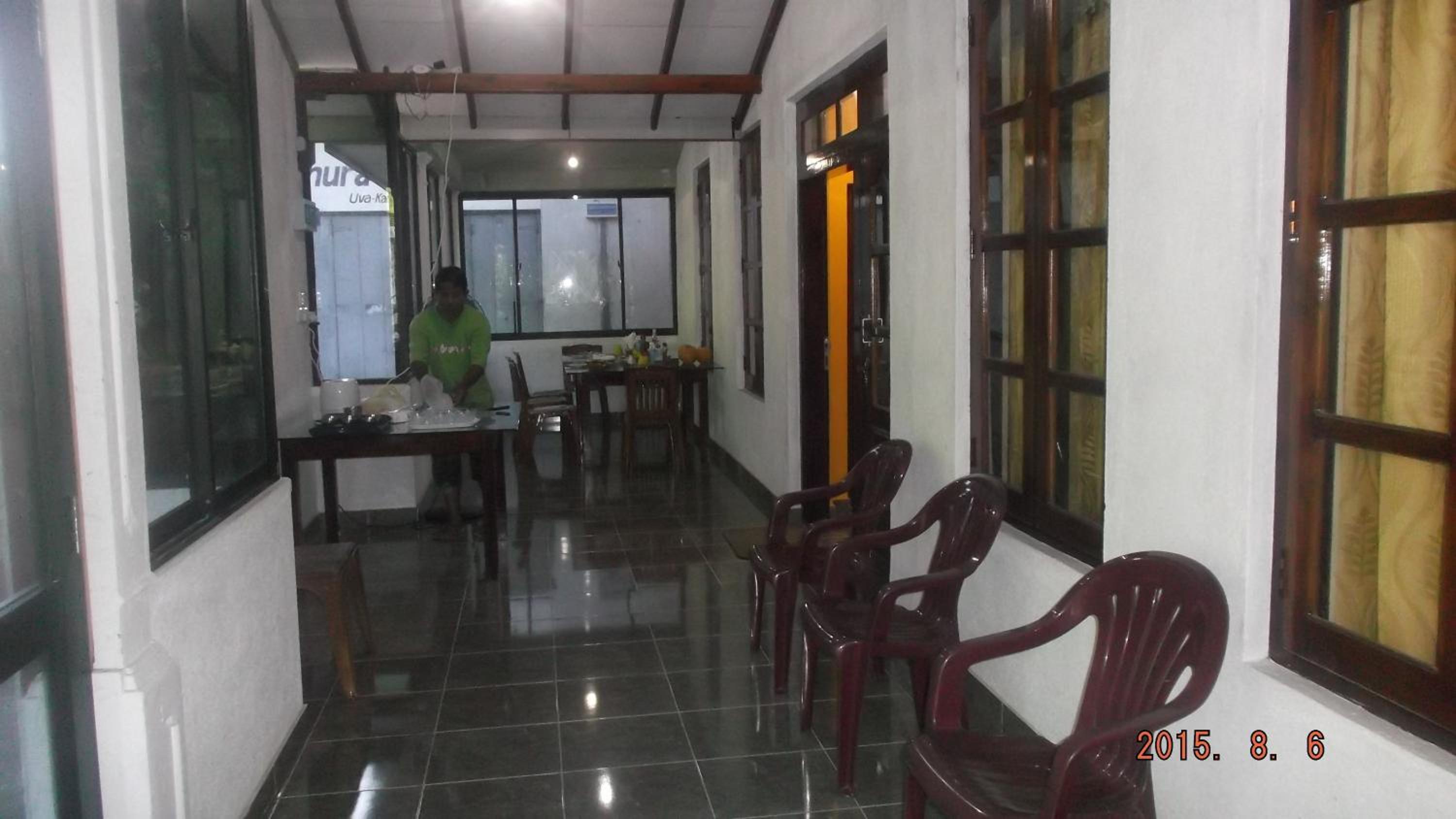 Anura Guest Inn