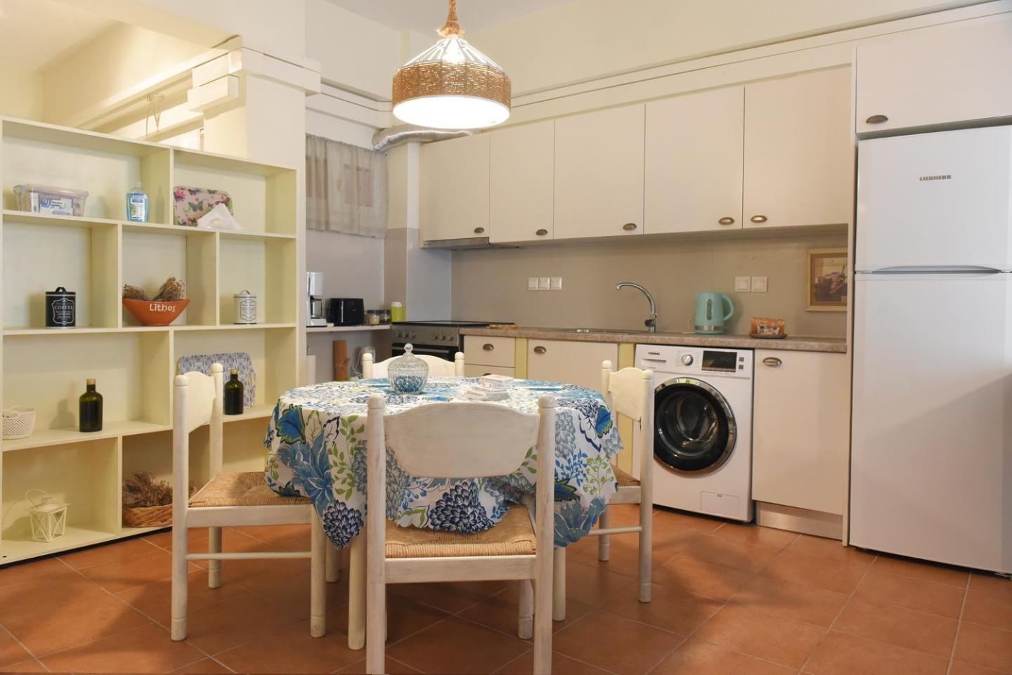 Nostos Apartment