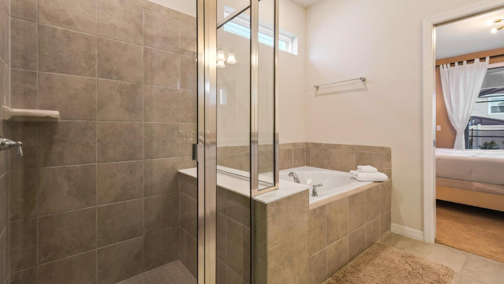 5BR Windsor Island Resort w Private Pool Disney view 3