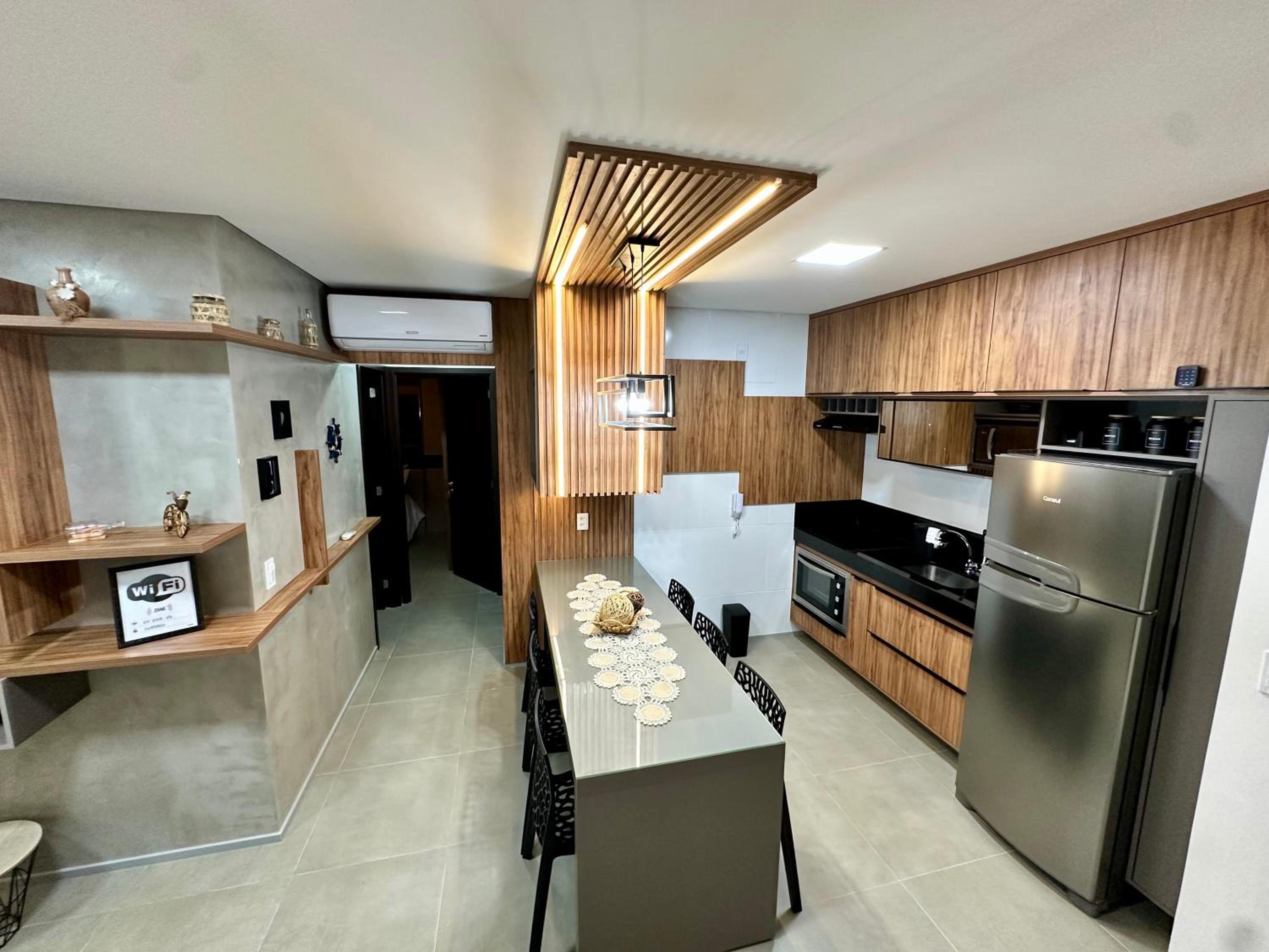 Apartamento novo e completo há 500m da praia Ponta Verde!