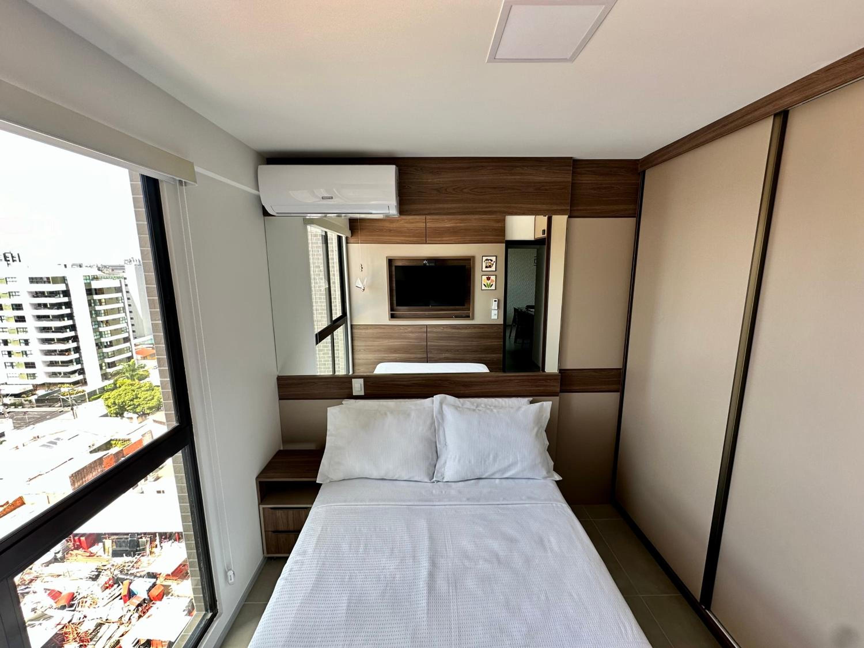 Apartamento novo e completo há 500m da praia Ponta Verde!