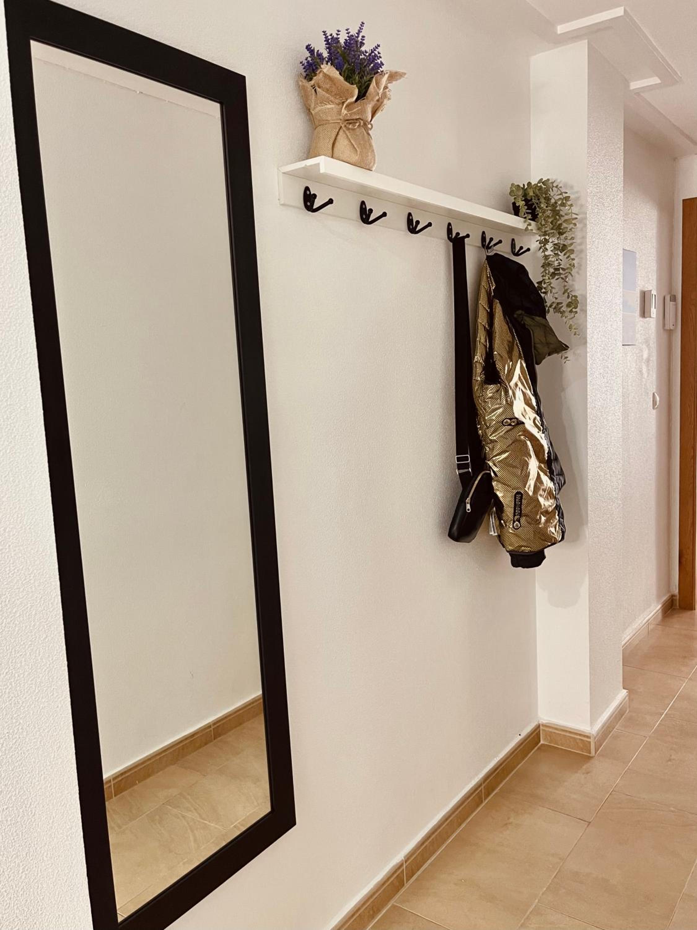 Piso muy cerca de la playa con parking photo 5