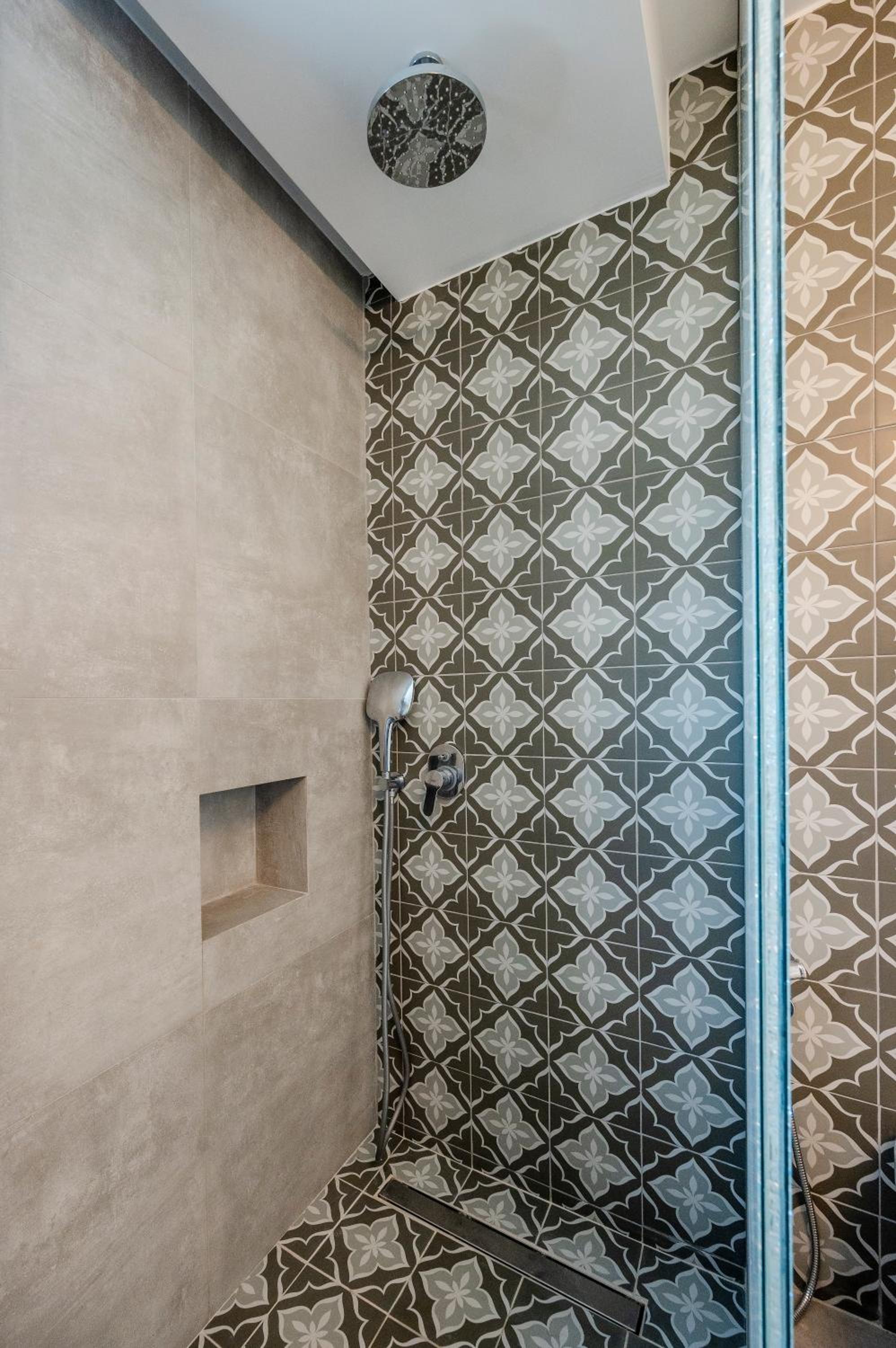 Olive Green Haven-3BR-Private Parking-Balcony
